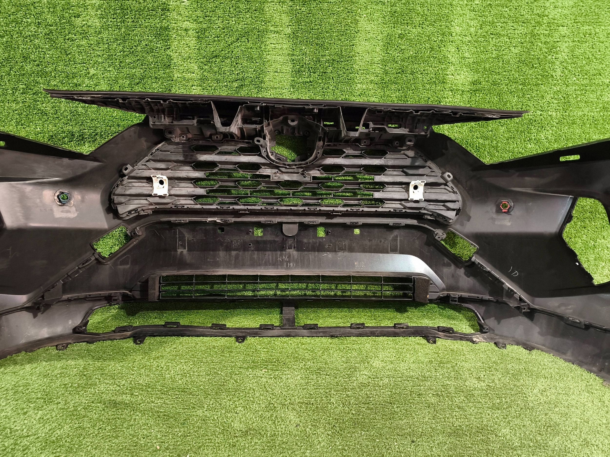 front bumper front TOYOTA RAV4 V NR.9957