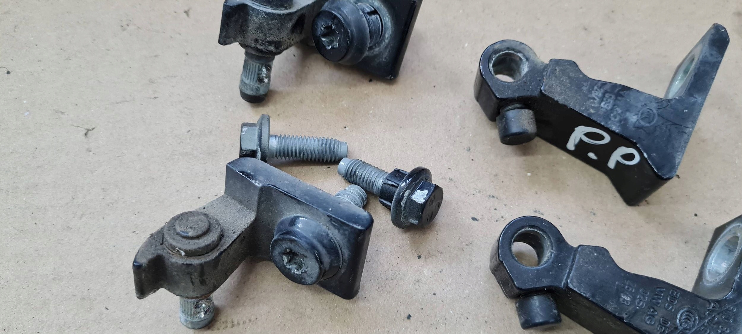 A5 8T LIFT S5 hinge hinges door right right front front COUPE LZ9Y