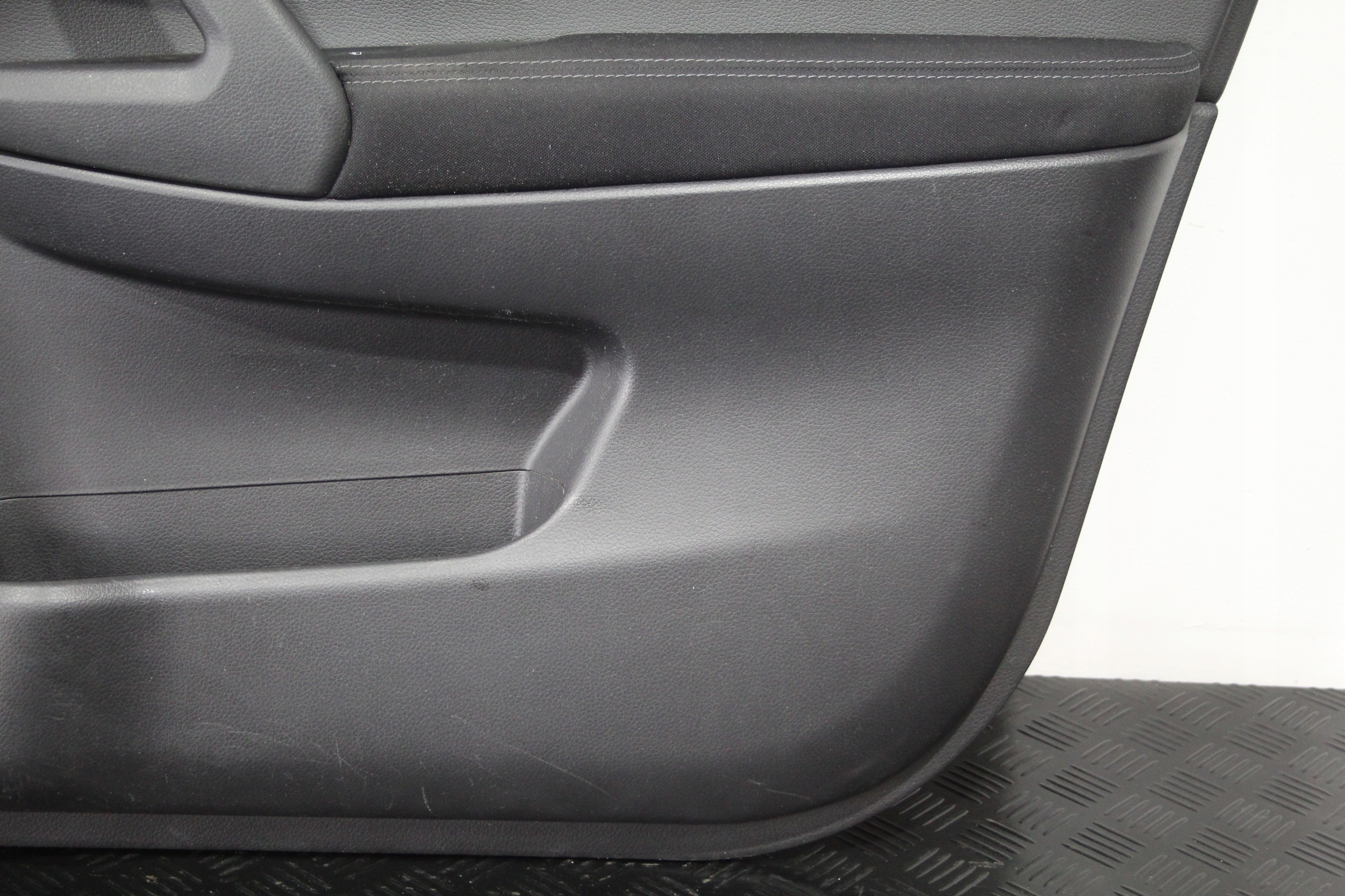 side door right front QASHQAI J11 LIFT
