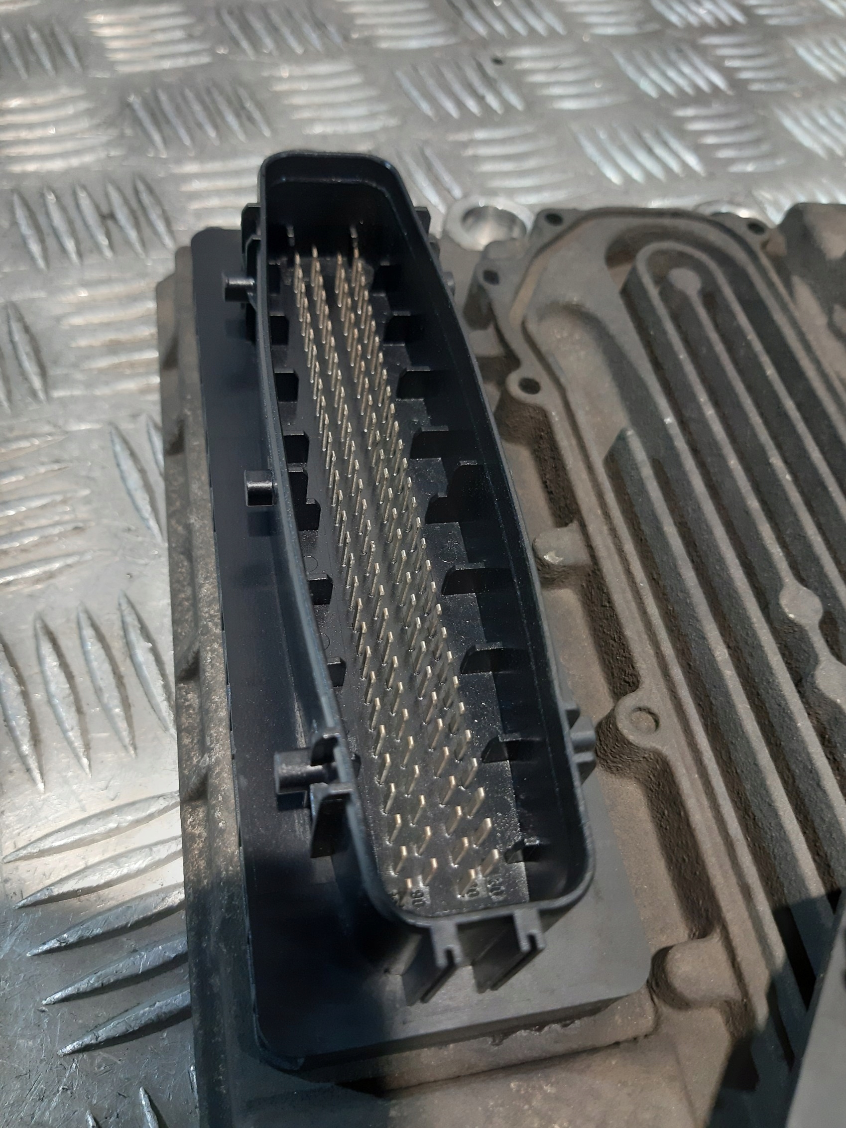 control unit computer ADBLUE ACM MERCEDES ACTROS MP4 A0004464854