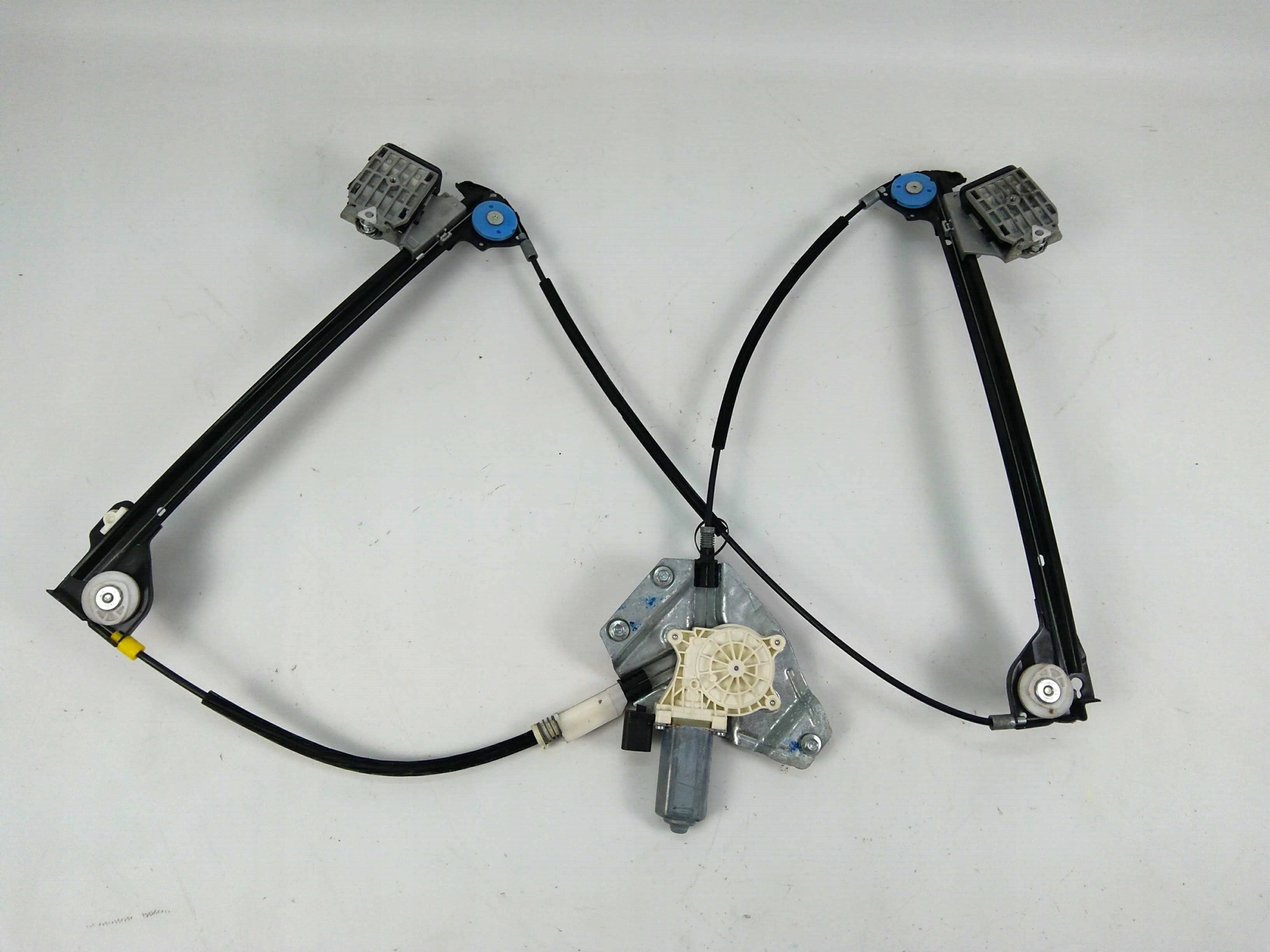 Dodge Challenger 2015-23 window regulator mechanism left
