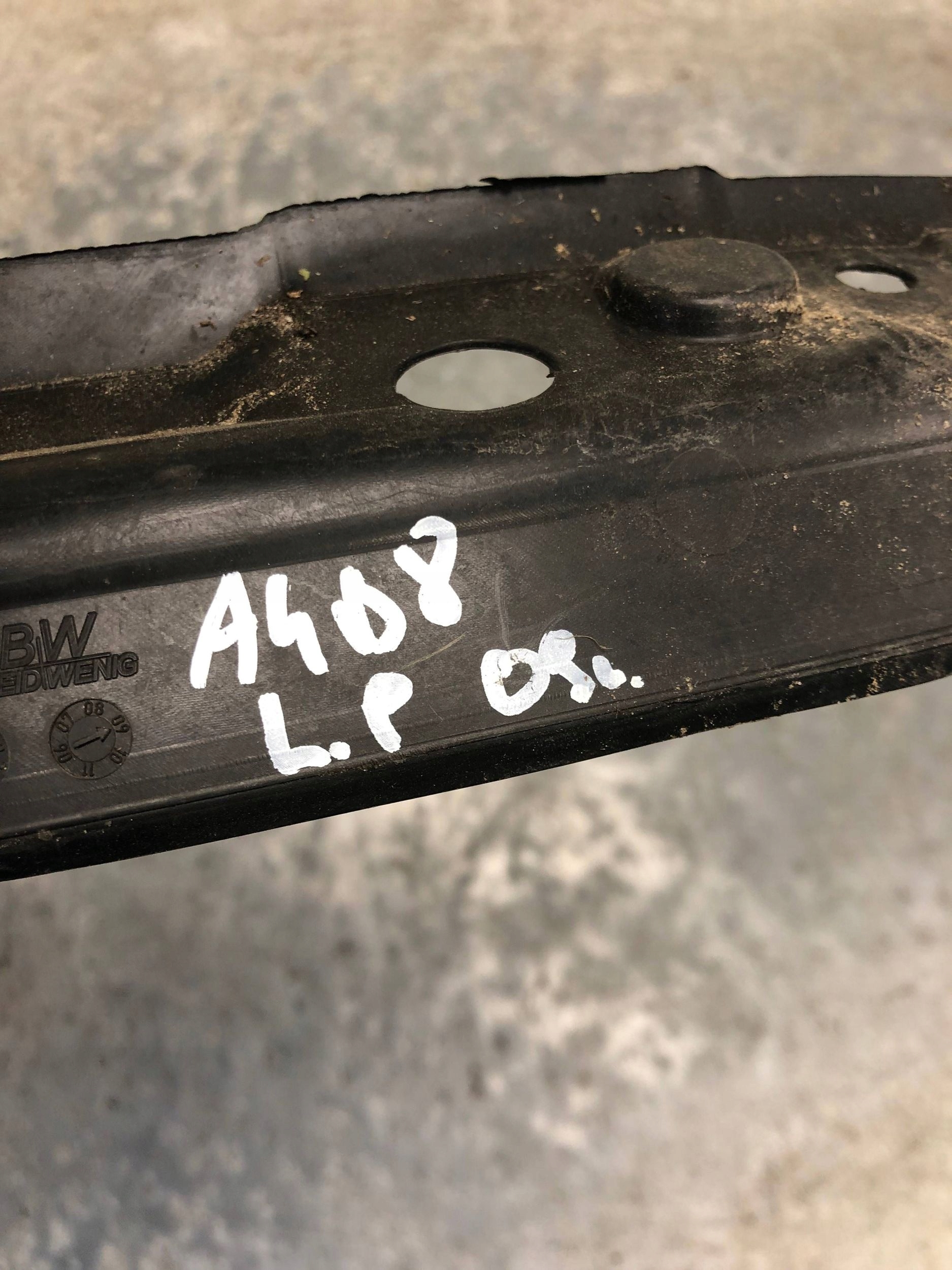 Insonorisation Aile Gauche Avant AUDI A4 B8 8K0821111A