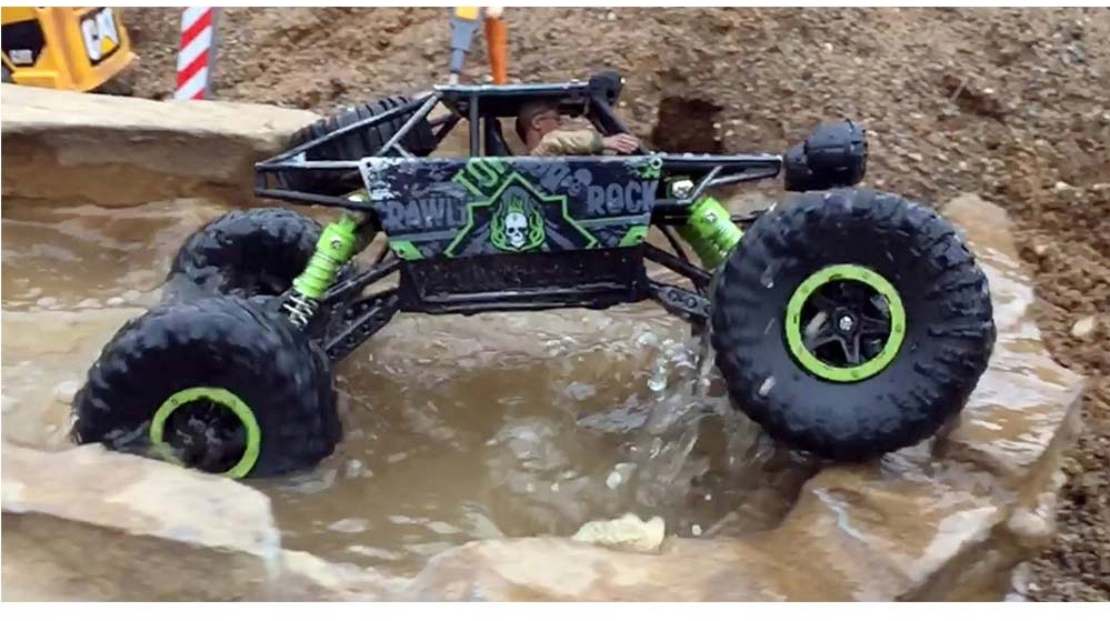 KRÓL PRZESZKÓD samochód sterowany RC MoNsTeR 4x4 Materiał Plastik