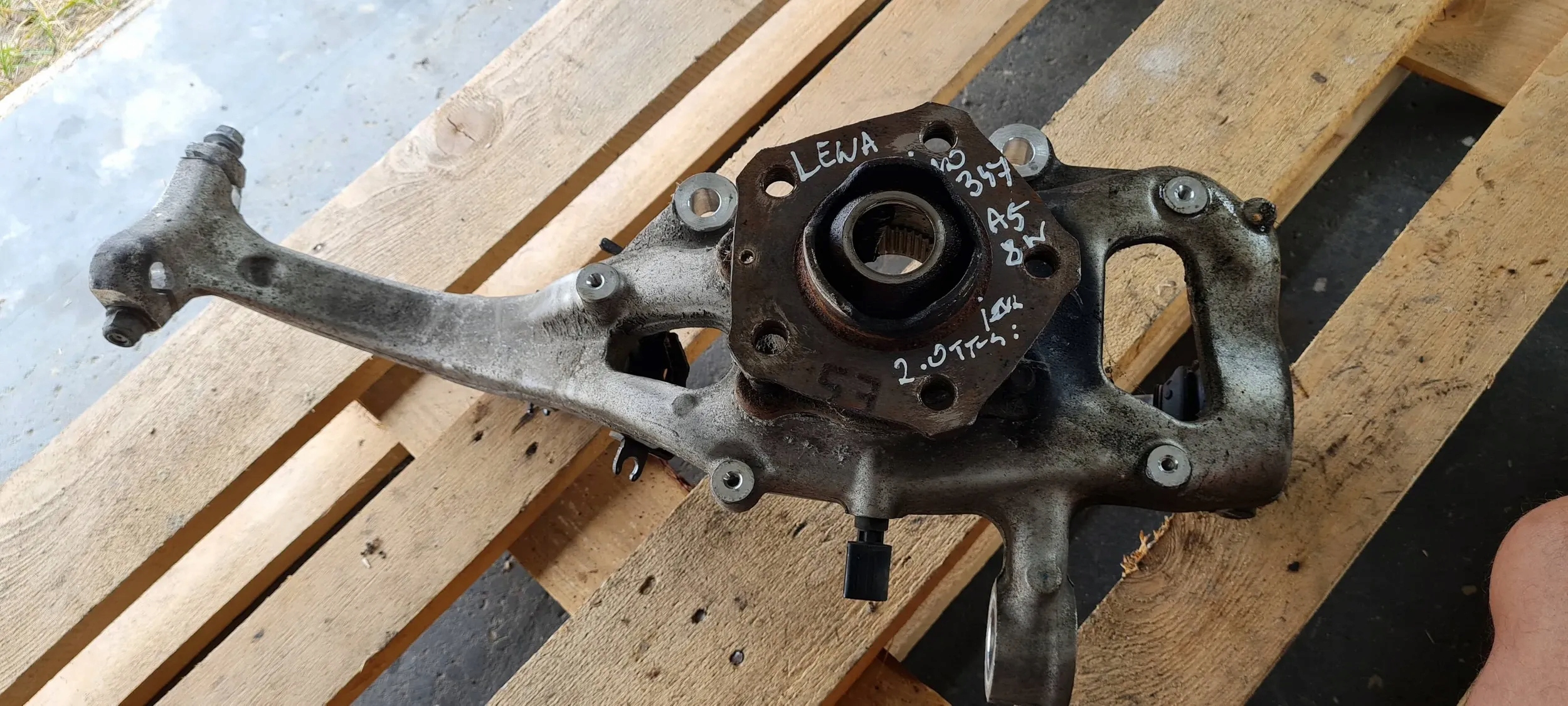 A5 8W swing left left front front 8W0407253F A4 B9 8W