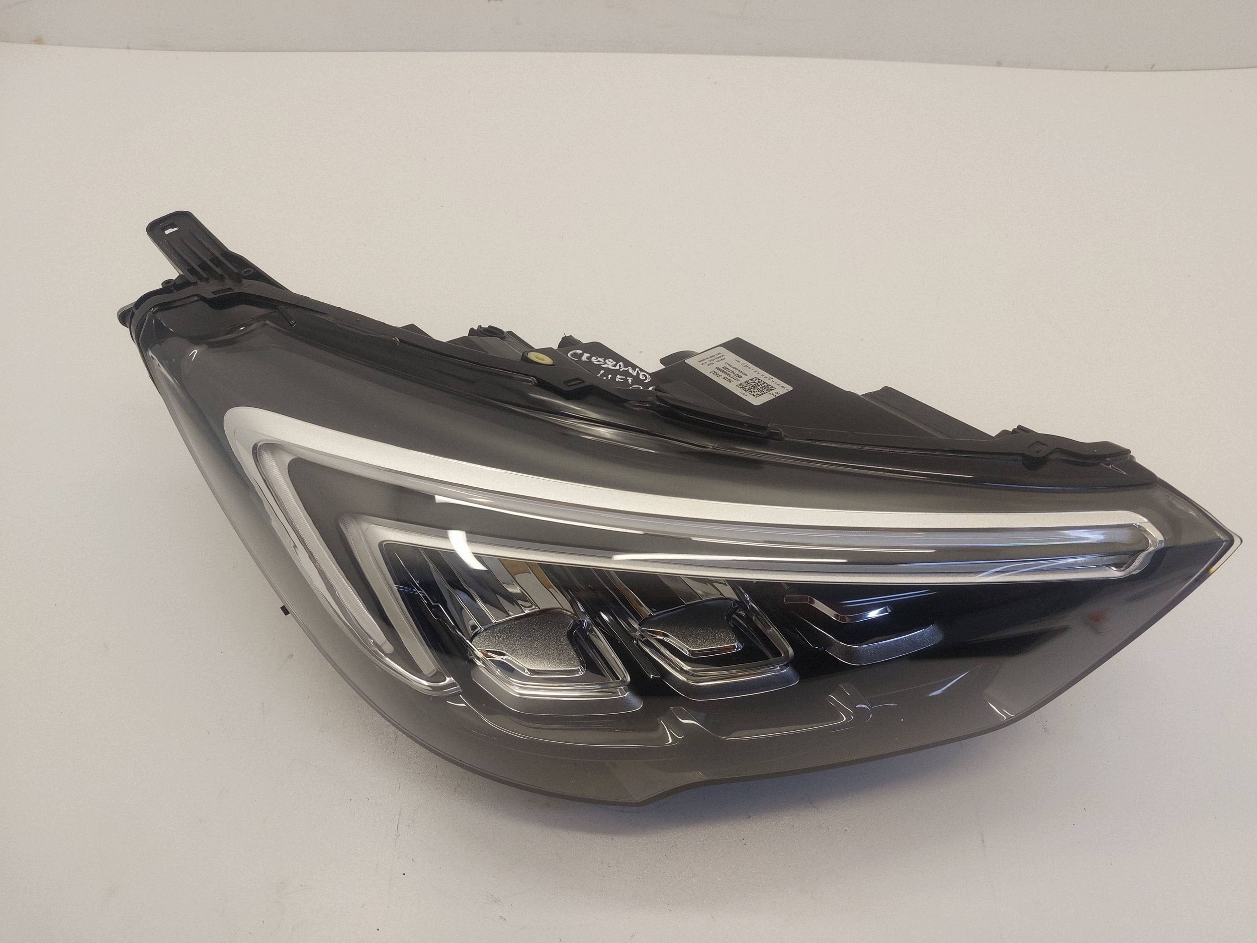 OPEL CROSSLAND X 17r-> light right front FULL LED 39153432