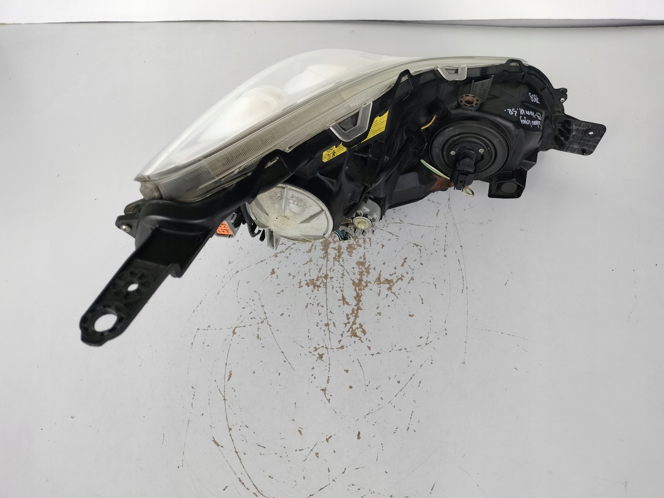 light left REFLEKTOR SUBARU LEGACY OUTBACK 09- XENON