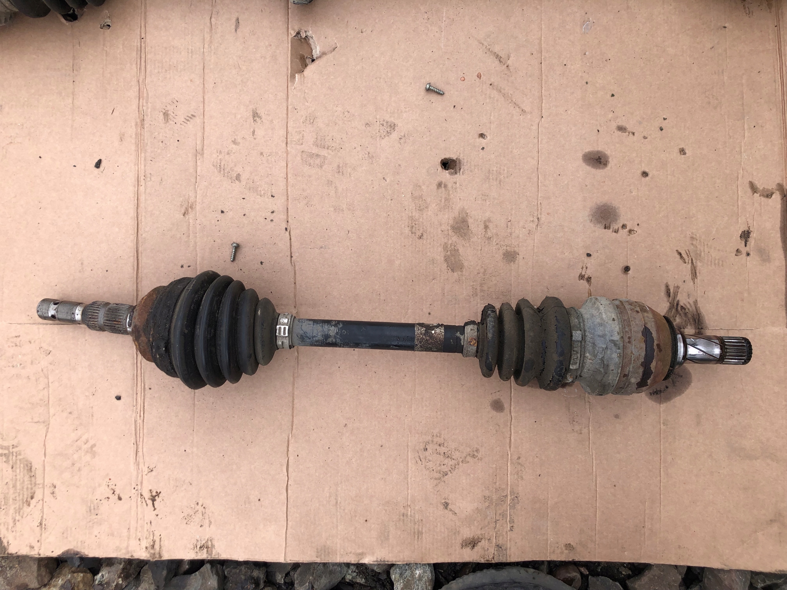 PÓŁOŚ KRÓTKA LEWA PRZEGUB OPEL ASTRA G 1.6 98-05