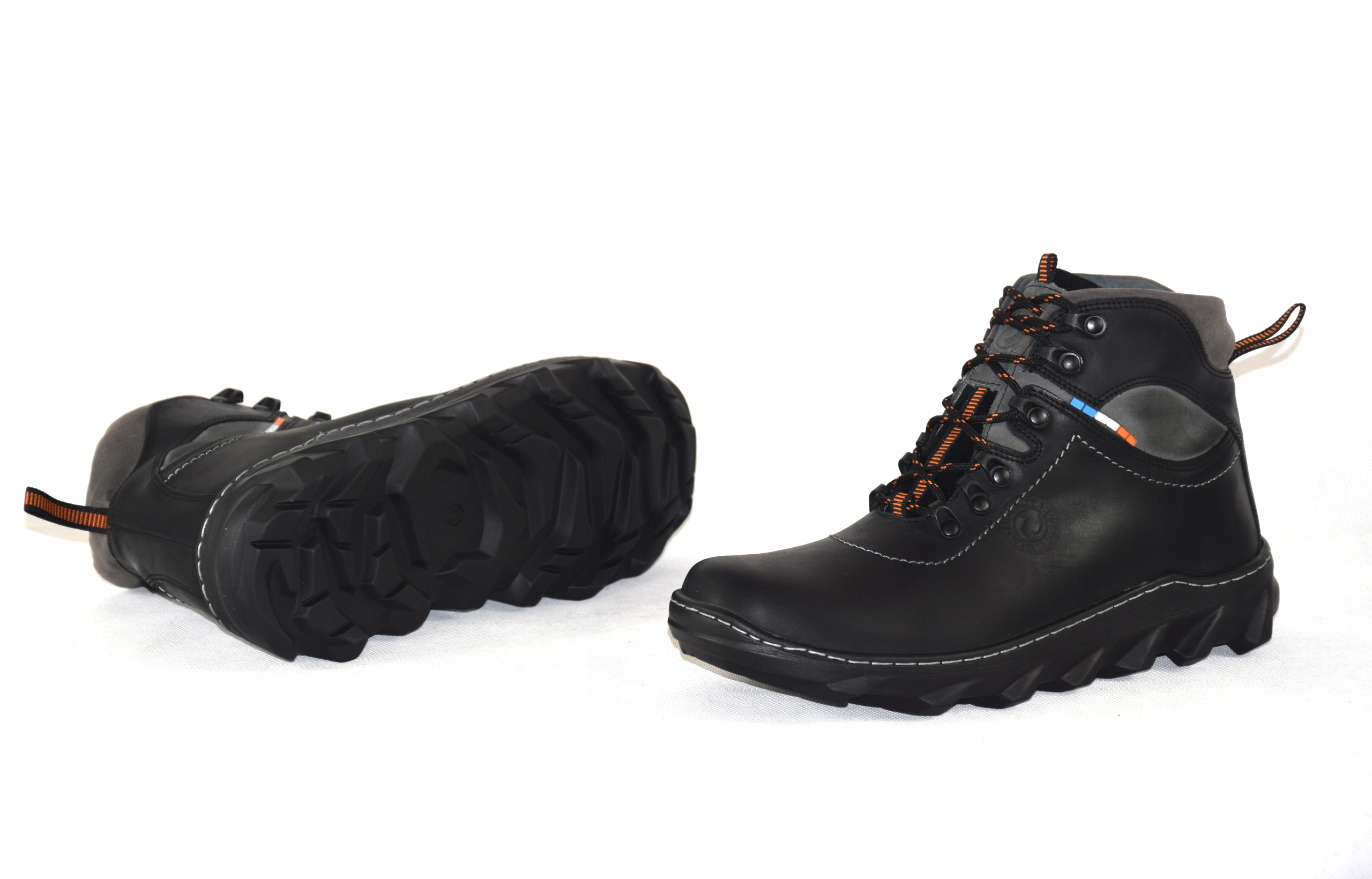 Ocieplane buty ze skóry polskie zimowe 150 r.43 Model Zimowe