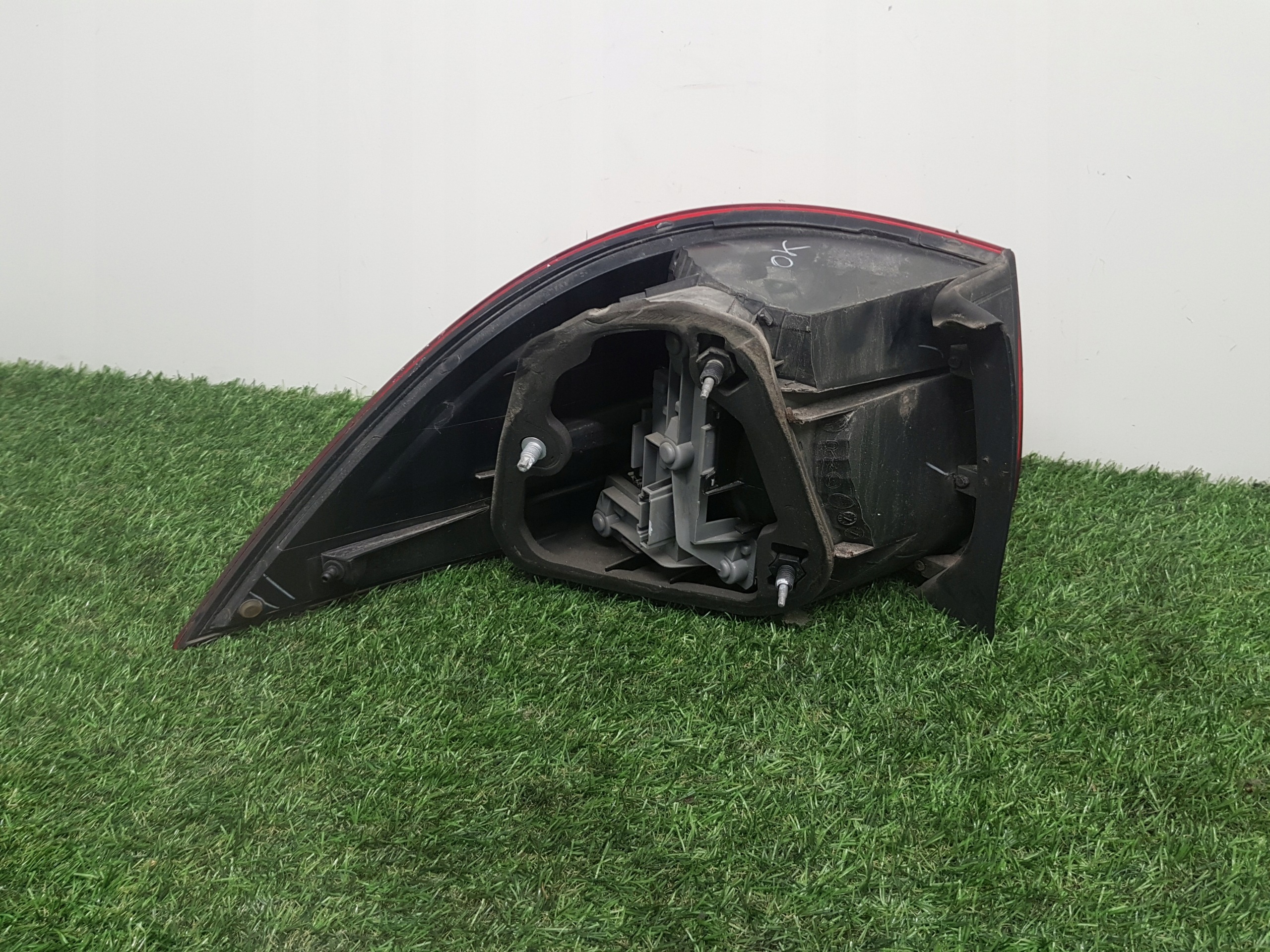 light right rear VOLKSWAGEN GOLF 6