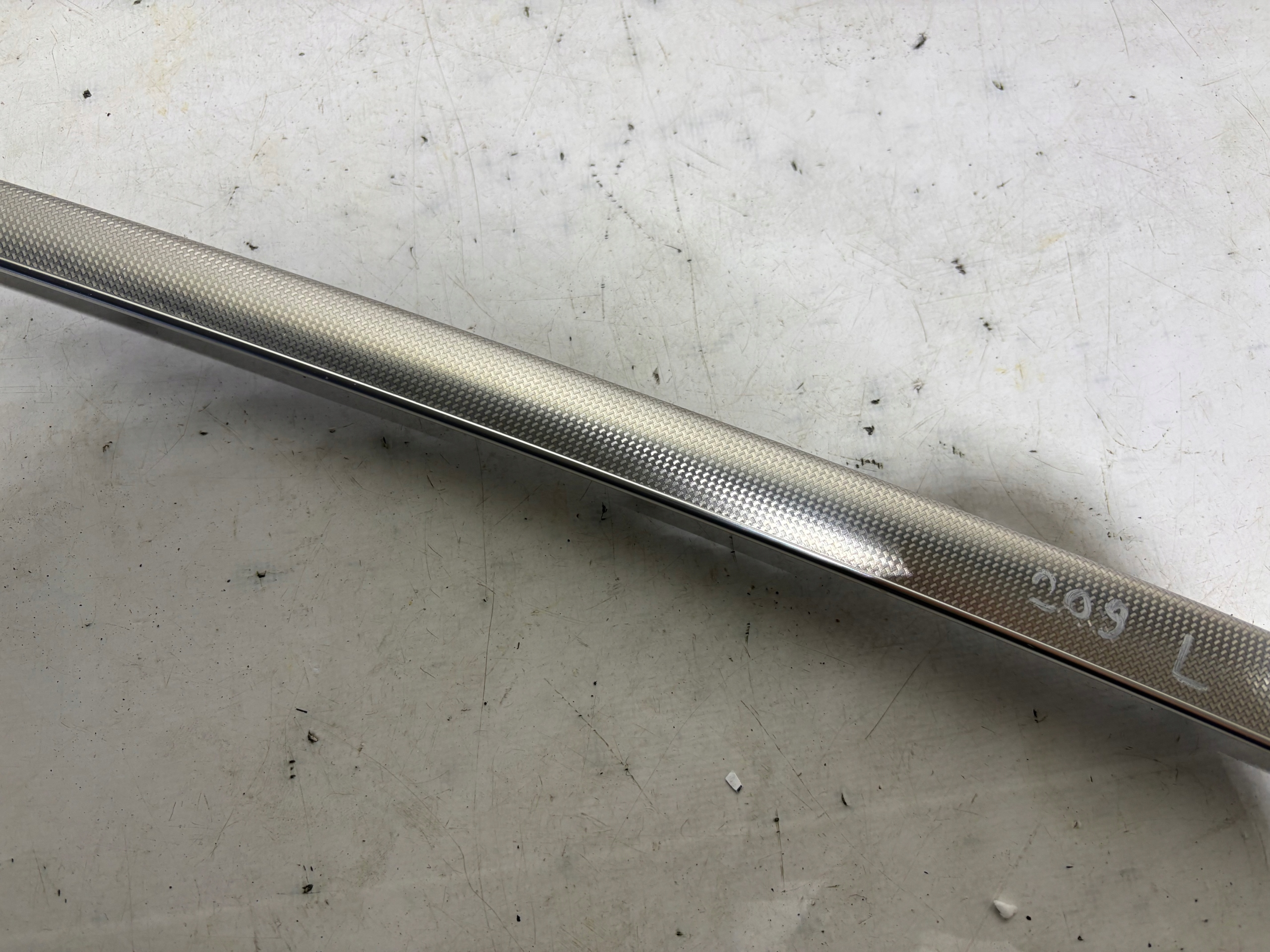 MERCEDES CLK W209 CARBON DEKOR moulding door left driver´s