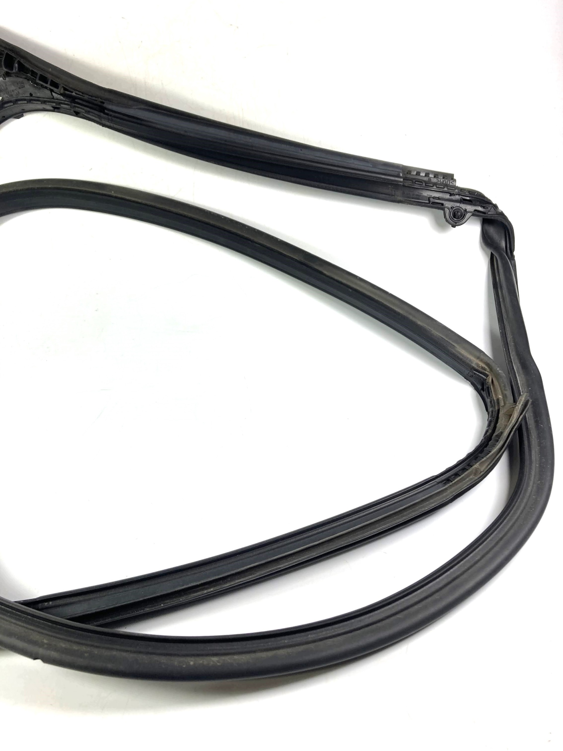 Jeep Wrangler JL gasket door left front cala 2018-26