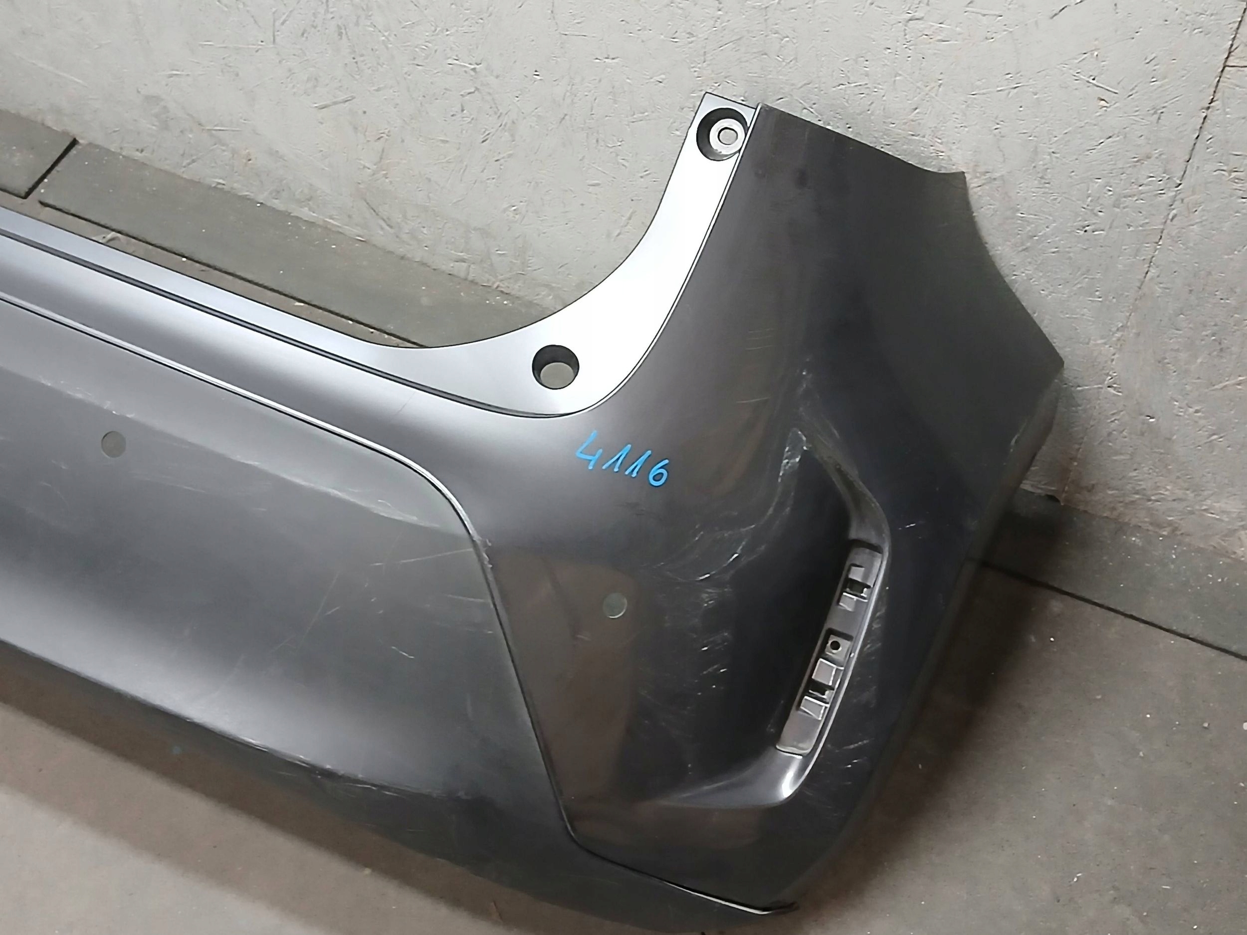 Paraurti posteriore TOYOTA YARIS CROSS