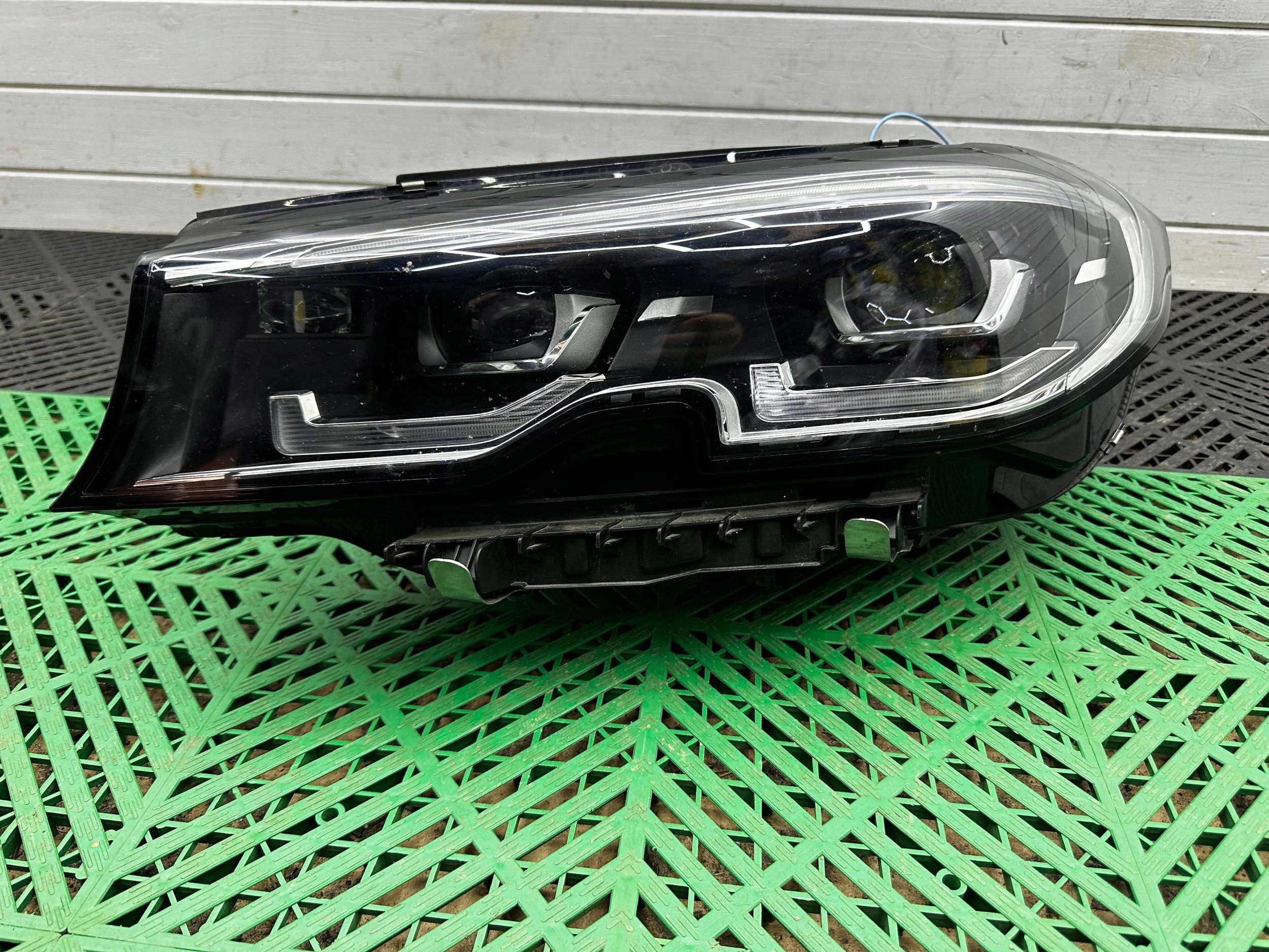 Reflektor BMW 3 G20 G21 9481701