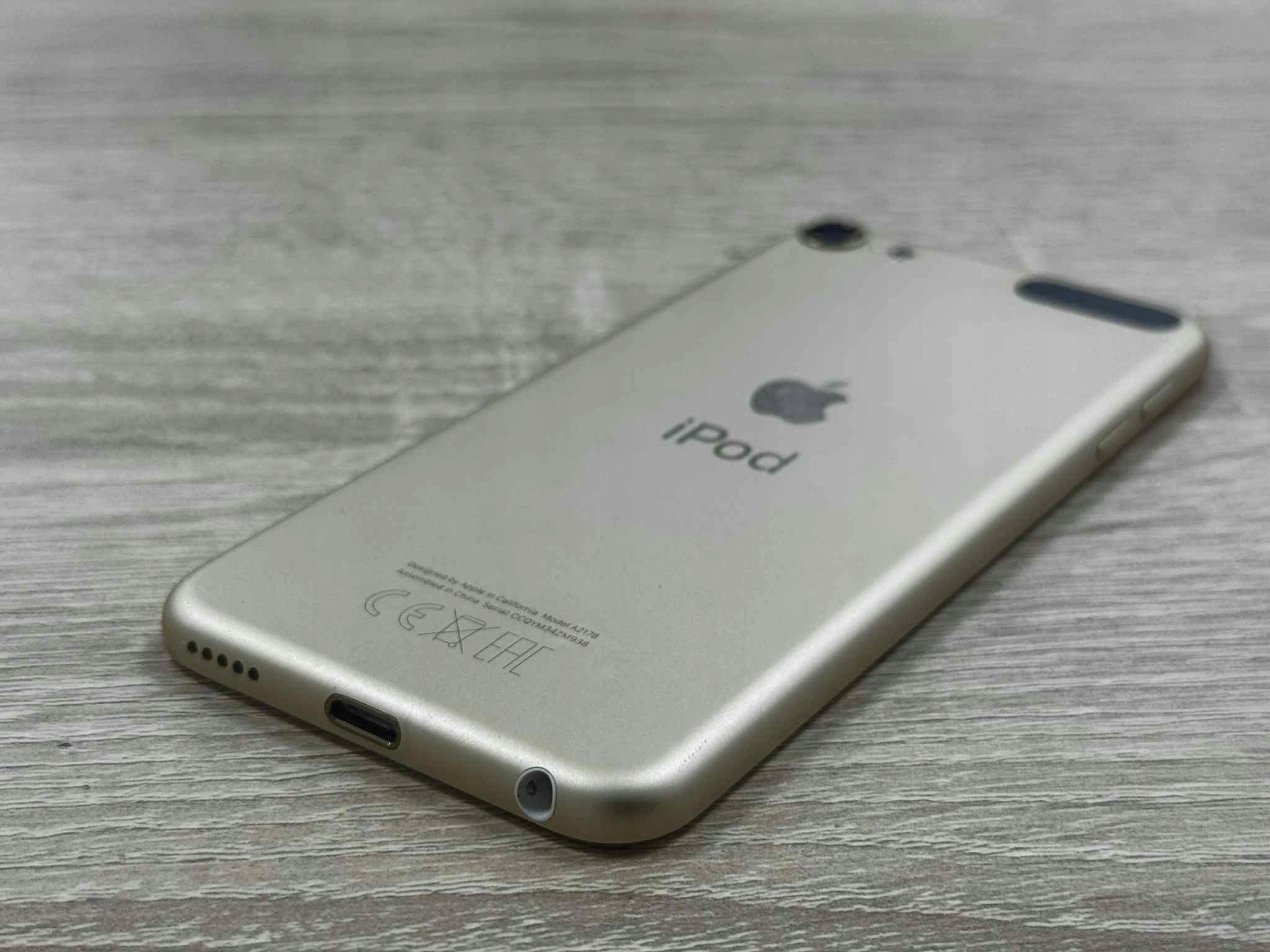 Apple iPod Touch (第7世代) ゴールド　32GB Amazon | ipod touch第7世代32GBゴールドです 7th Gold