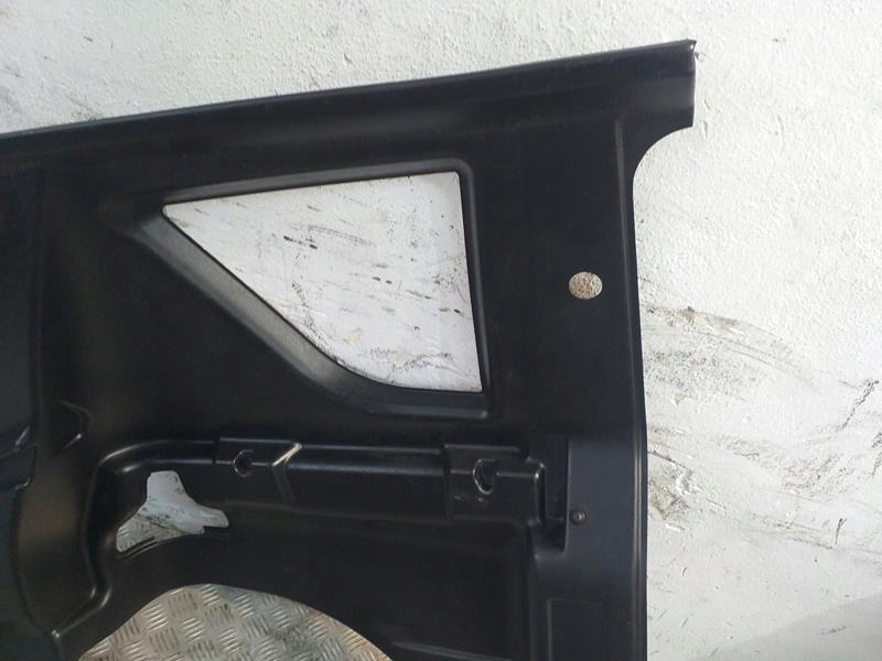 TAPICERKA BAGAŻNIKA LEWY TYŁ AIXAM S8 16r Typ samochodu Samochody osobowe