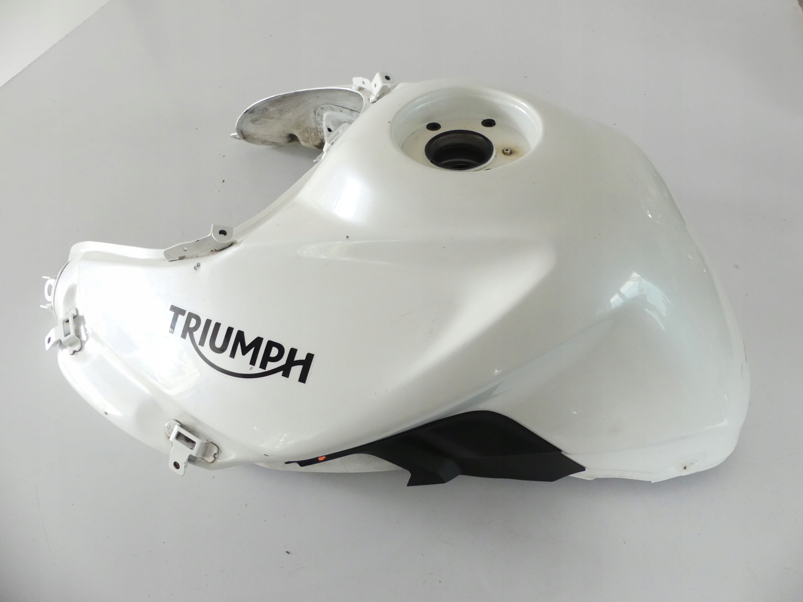 T2404311 - ZB0 ТОПЛИВНЫЙ БАК ЗАПОЛНИТ TRIUMPH TIGER 800 XR