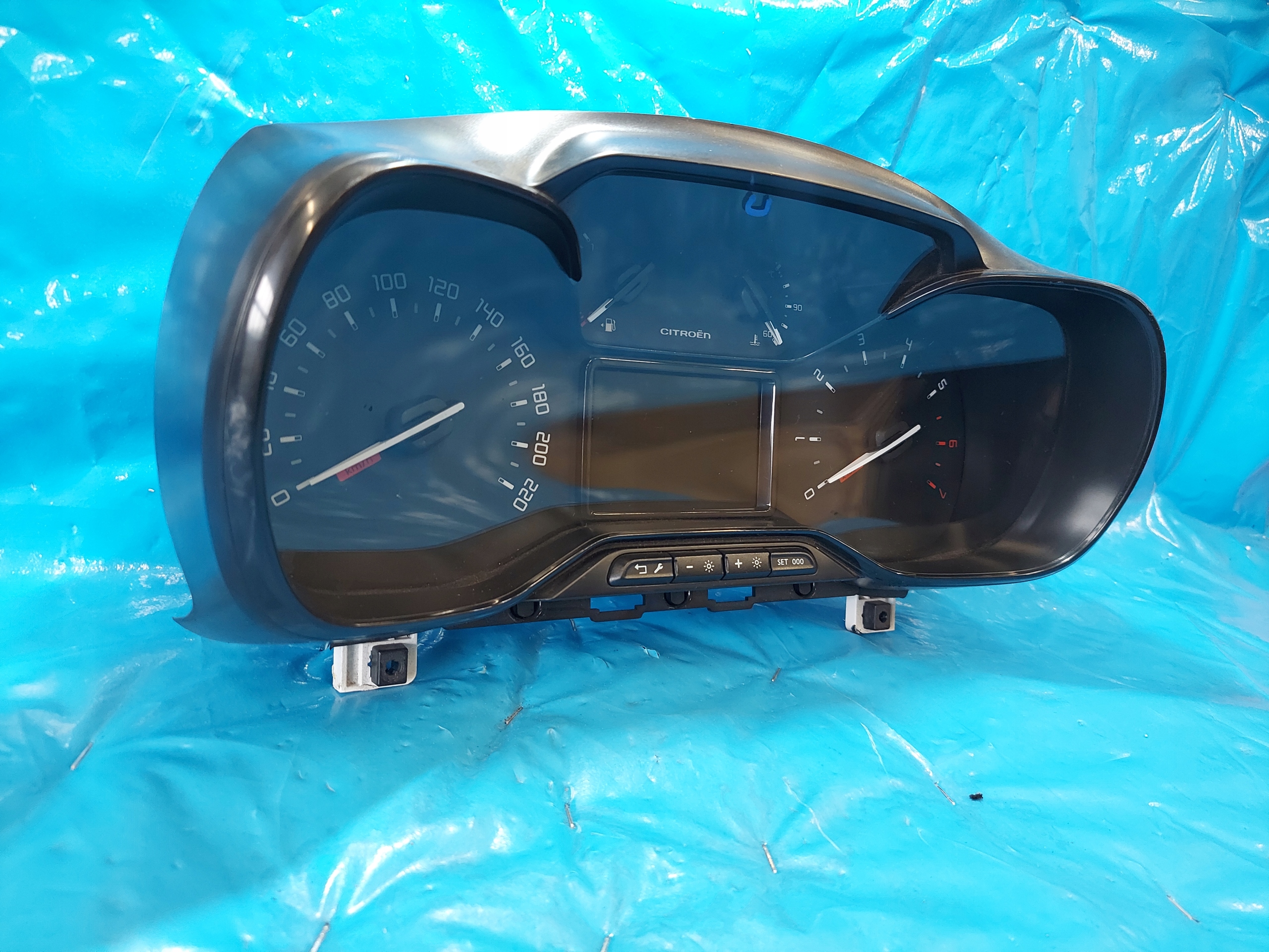 dials clock CITROEN C3 III 983755368000