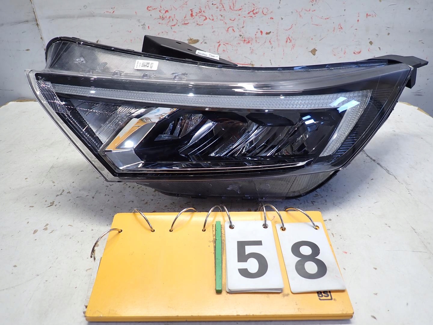 light front front left HYUNDAI I20 III 2020- FULL LED 92101-Q0100