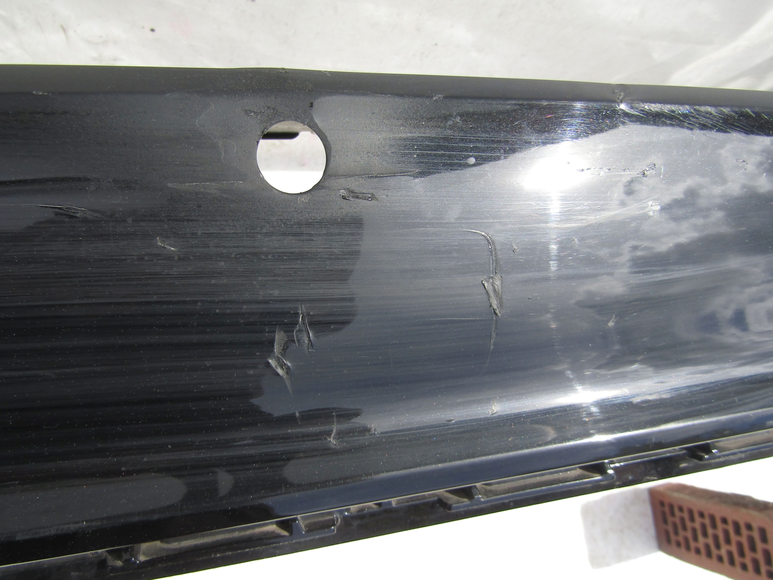 молдинг правый задний Q3 8U0853818A