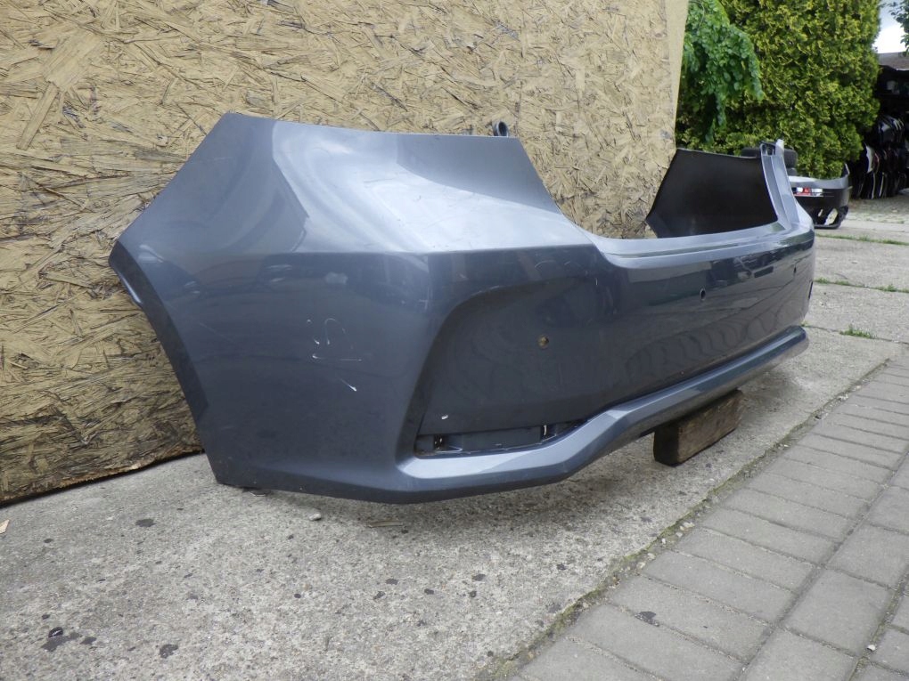 TOYOTA COROLLA E21 sedan 18- stoßstange hinten