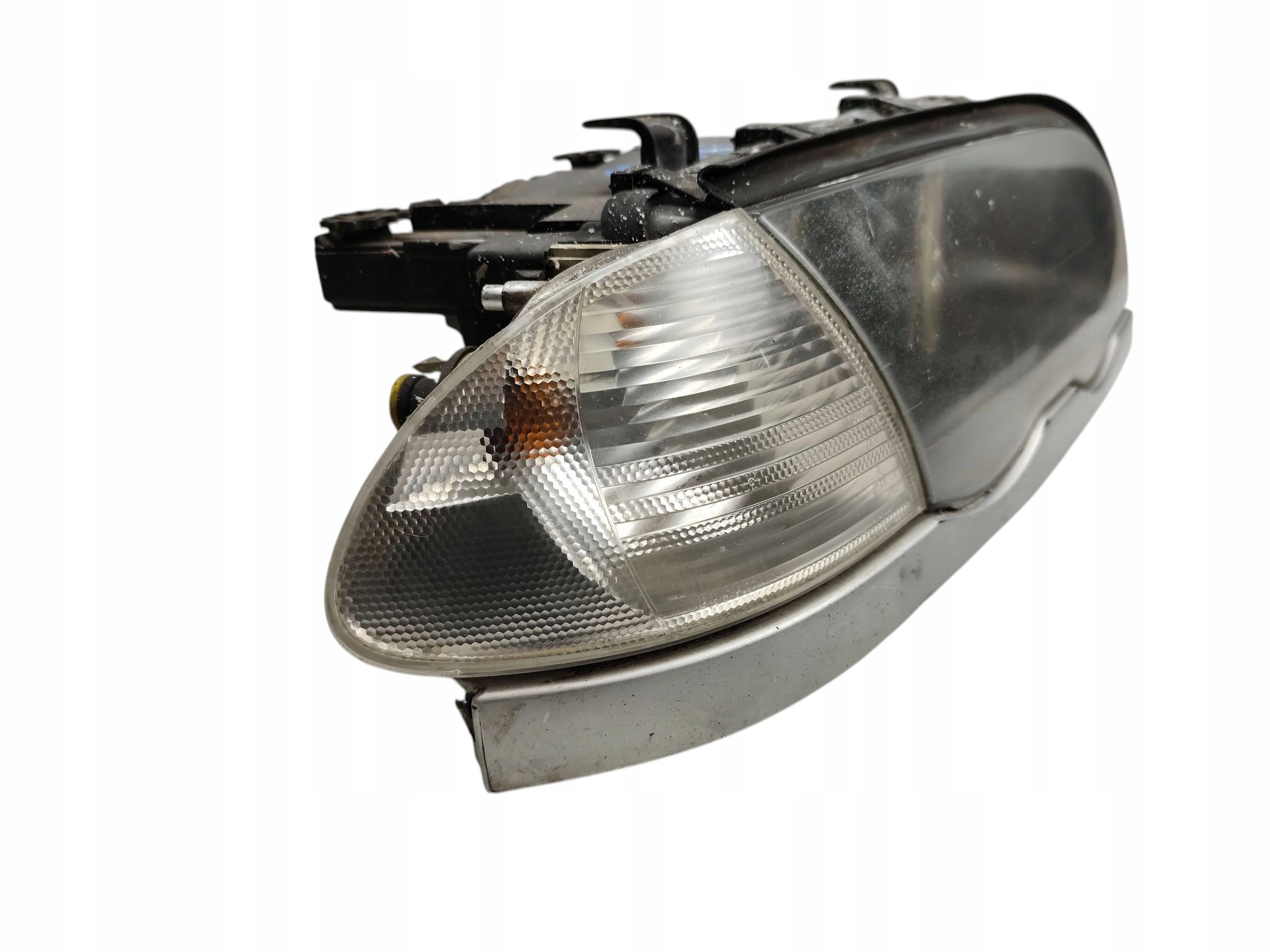 light REFLEKTOR right front BMW E46 (98-01) 6902746 EUROPA