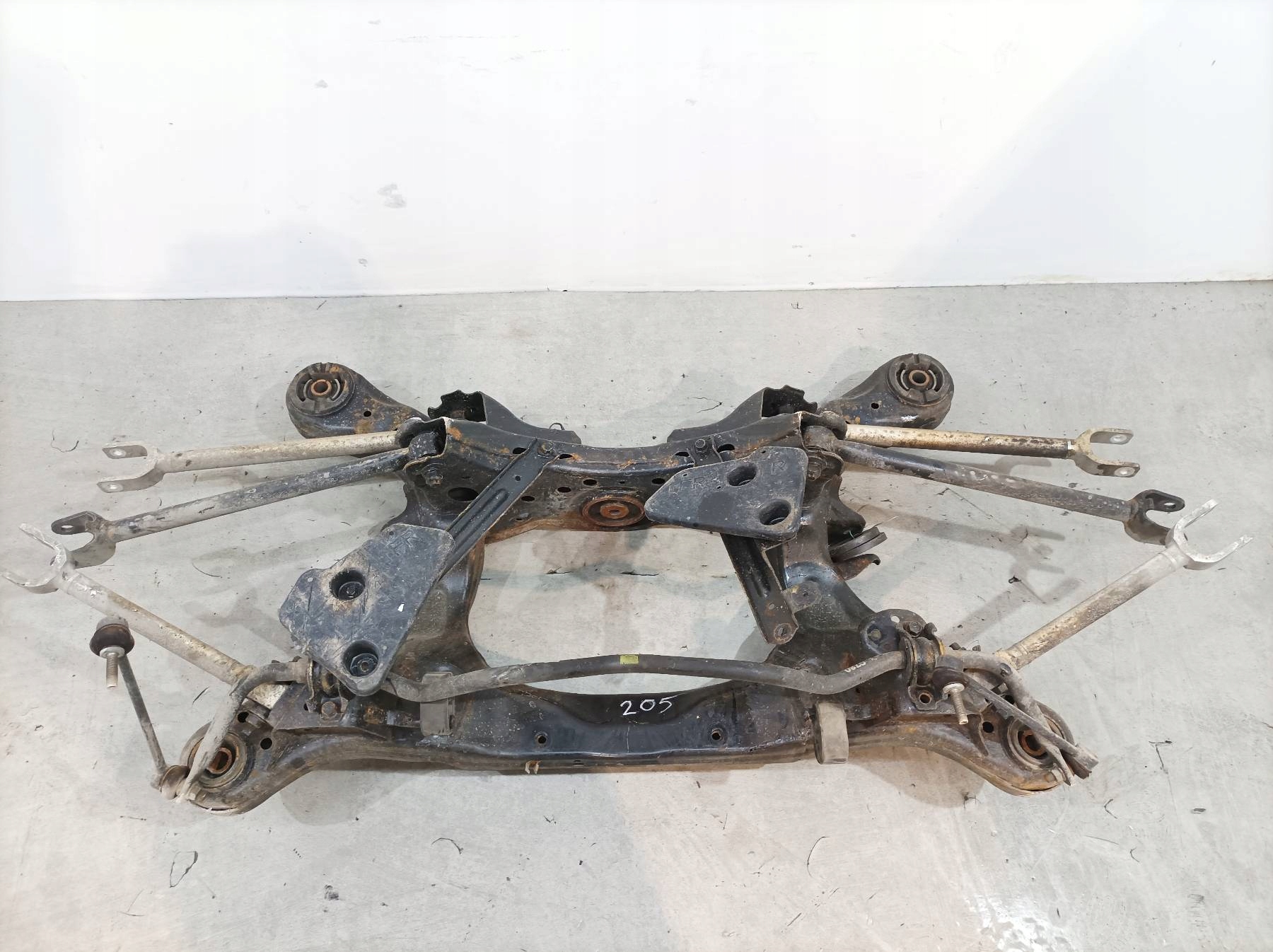 axle beam springing rear part Infiniti Q50 and (2013- )