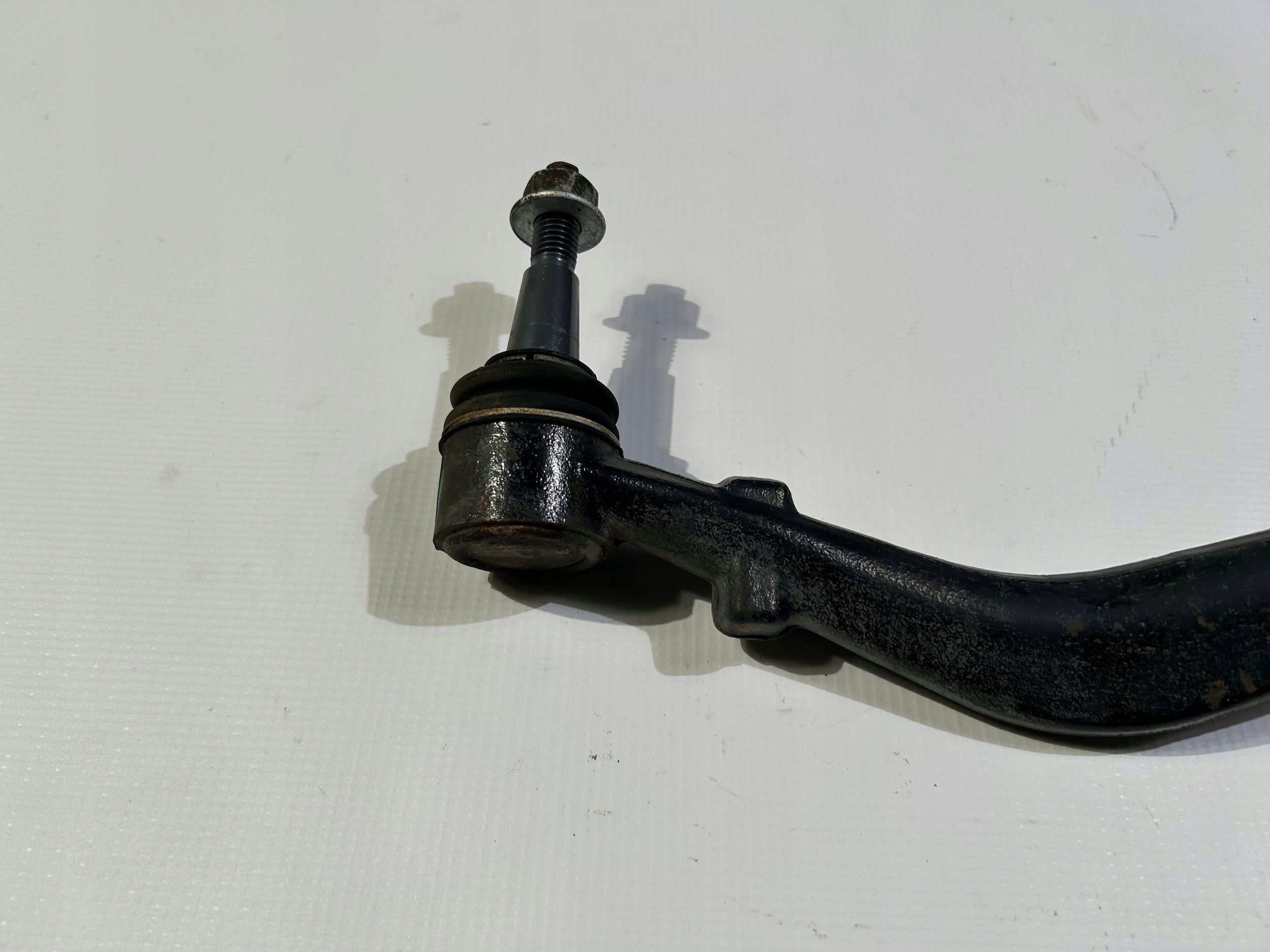 arm front front right Chevrolet Camaro SS 6.2 V8 2009r