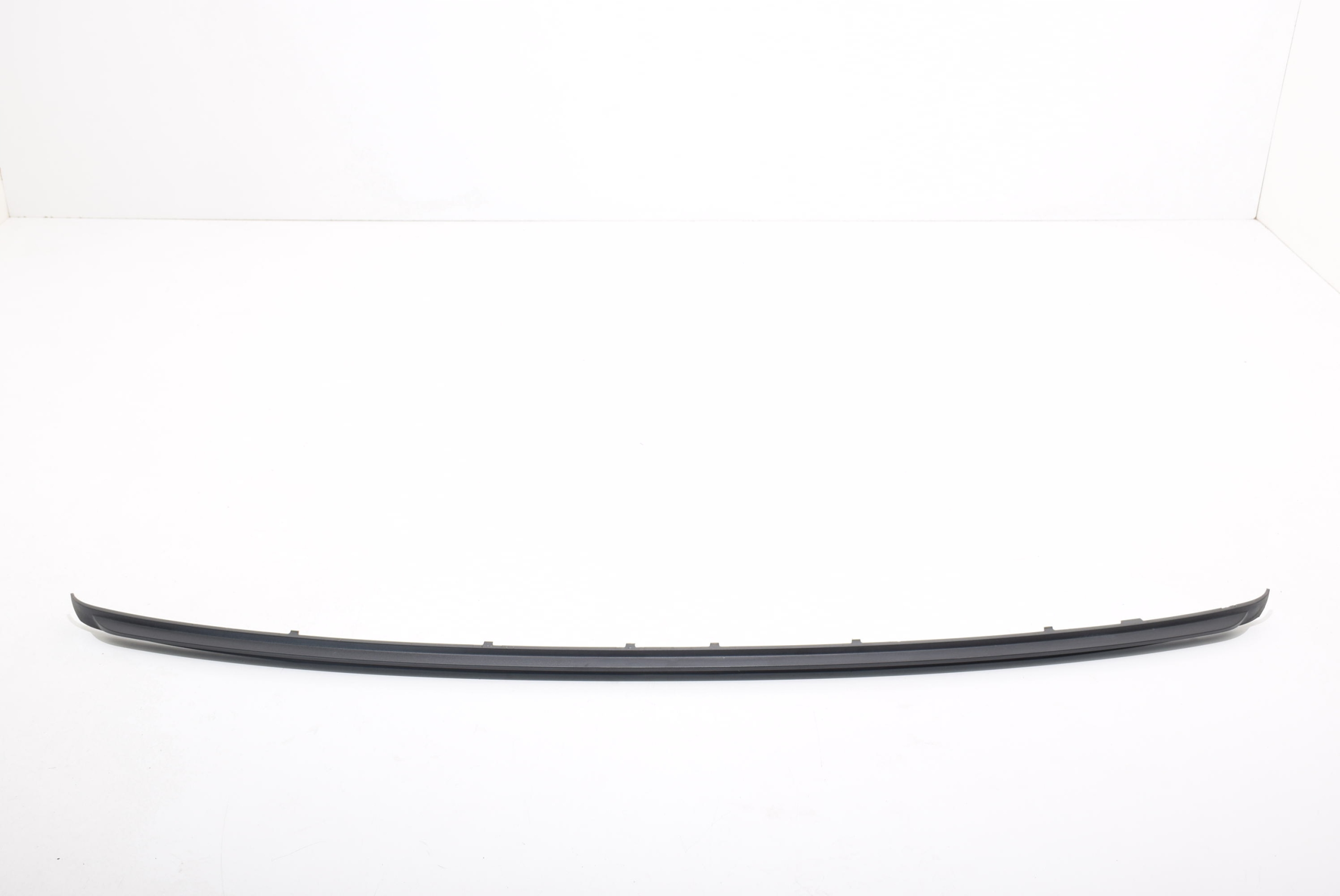 BMW E65 E66 LISTWA ZDERZAKA TYL DOLNA