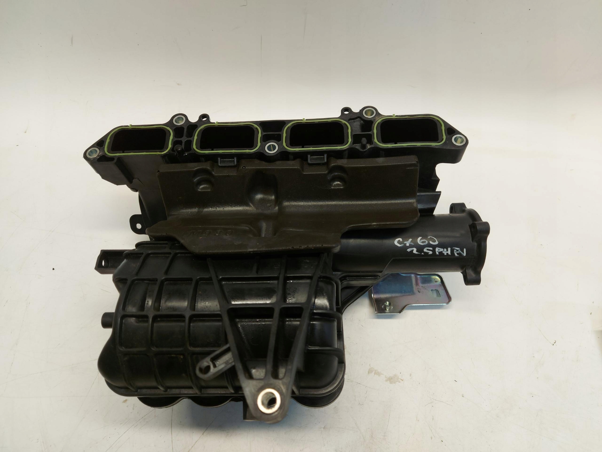 Mazda CX60 PHEV intake manifold