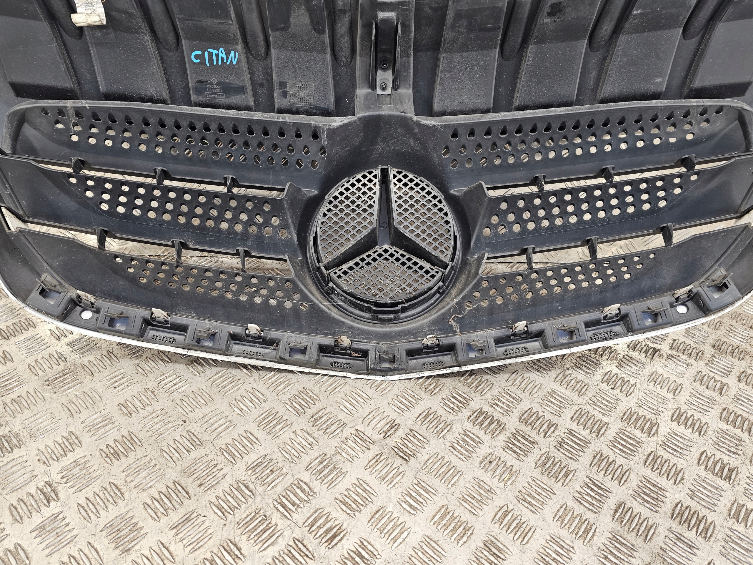 MERCEDES CITAN grille radiator grill 1202901X