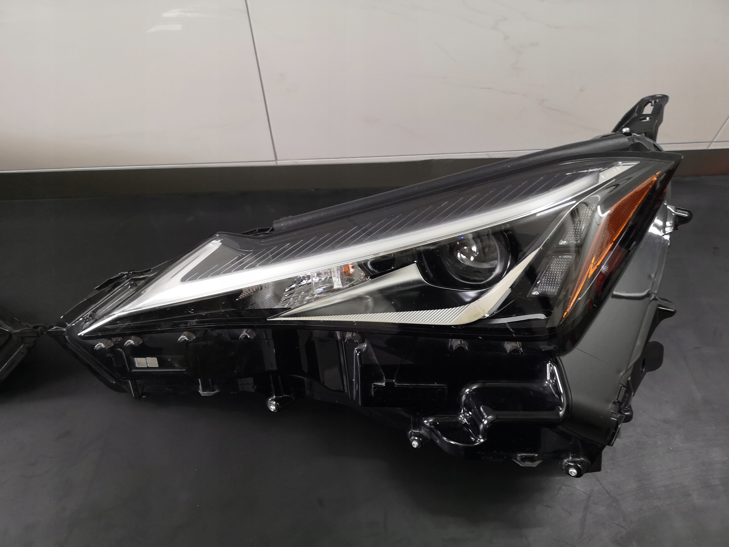 LICHT LEUCHTE VORNE VORNE LEXUS UX