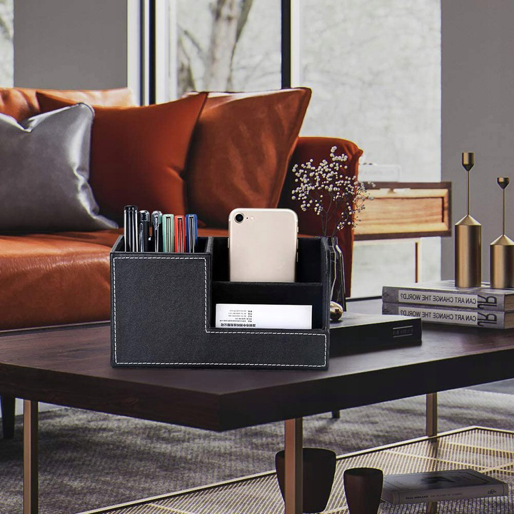 Skórzany organizer na biurko, przybornik na długopisy, telefon, pilot Waga produktu z opakowaniem jednostkowym 0.3 kg