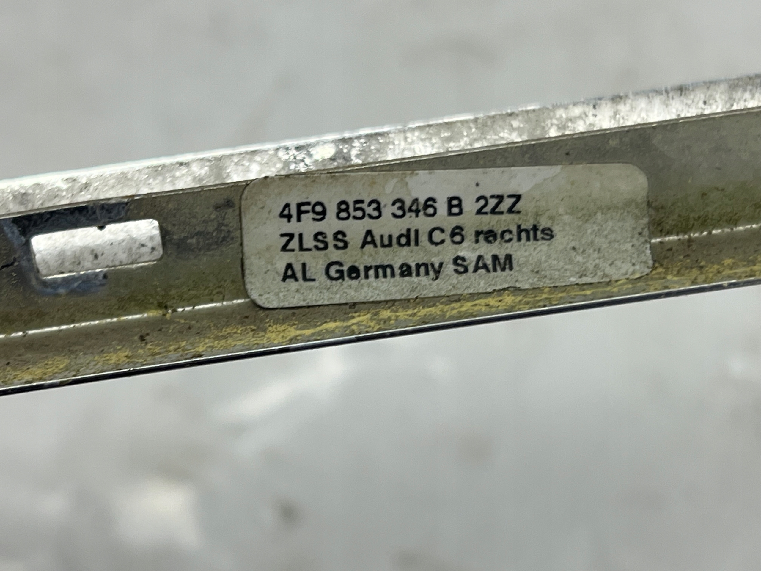 2010 Audi A6 S6 C6 4F moulding windows bocznej 4F9853346B
