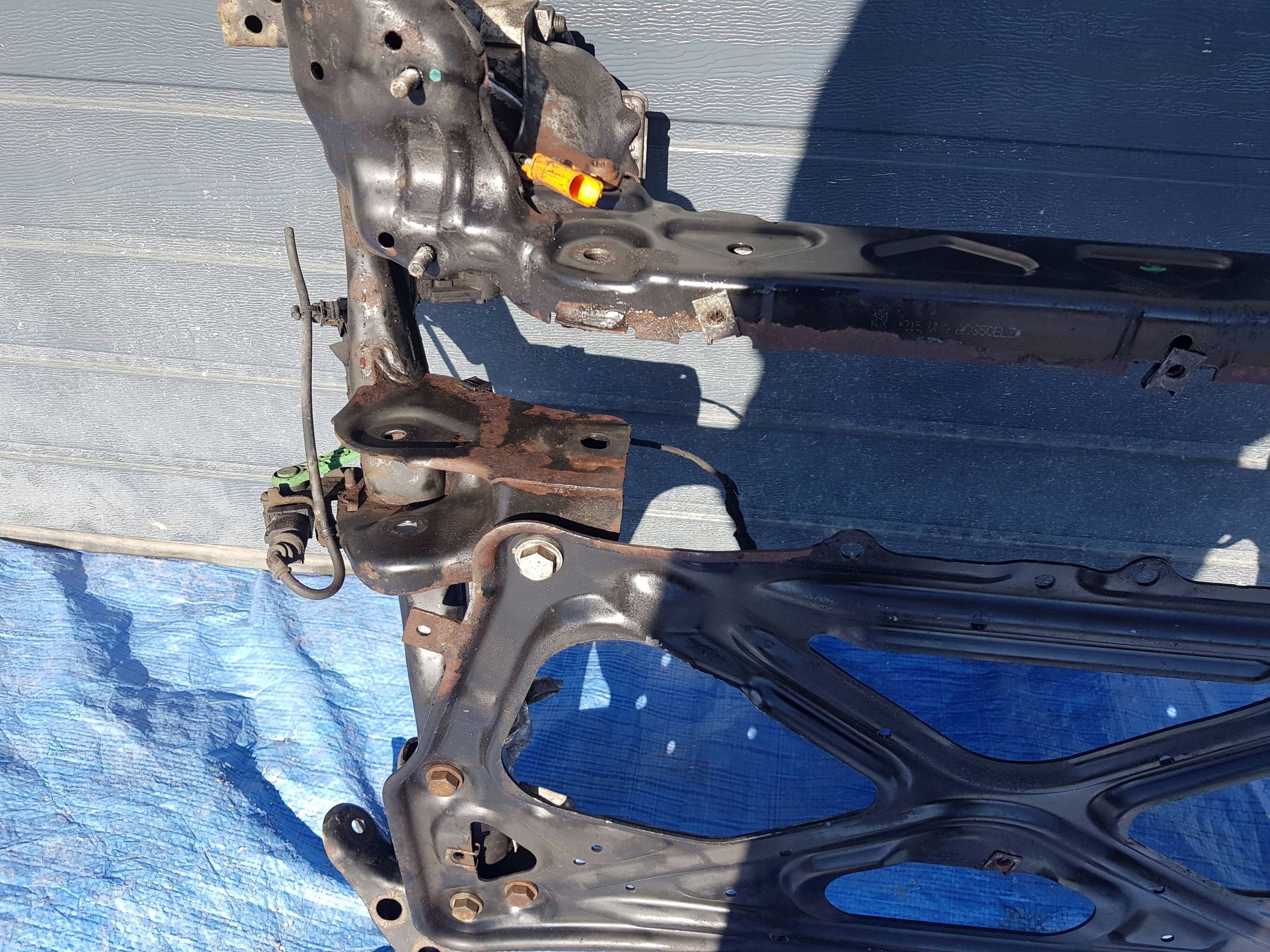 axle beam of the engine subframe front subframe front AUDI A8 D4