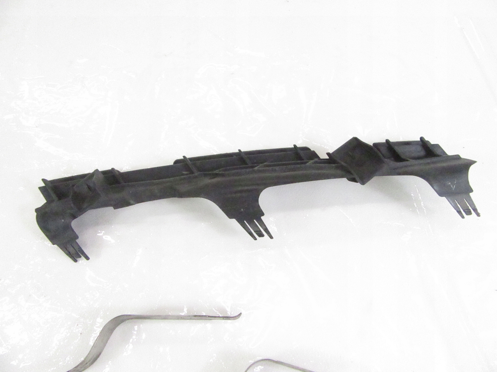 bracket support holder reflektora lights BMW 7 G11 G12 2015-2019r. left