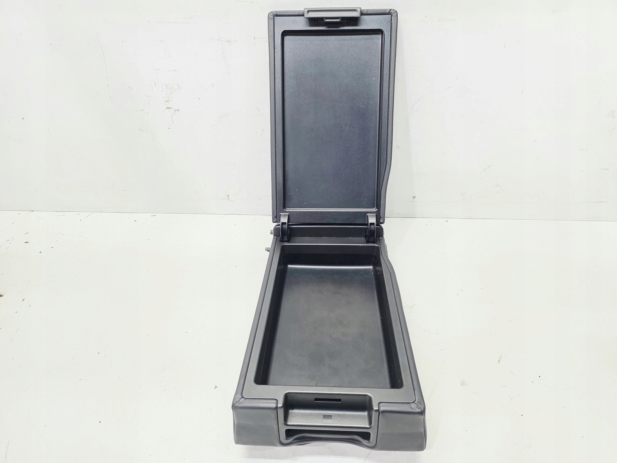 armrest passenger compartment KANAPY rear part AUDI A6 C6 leather