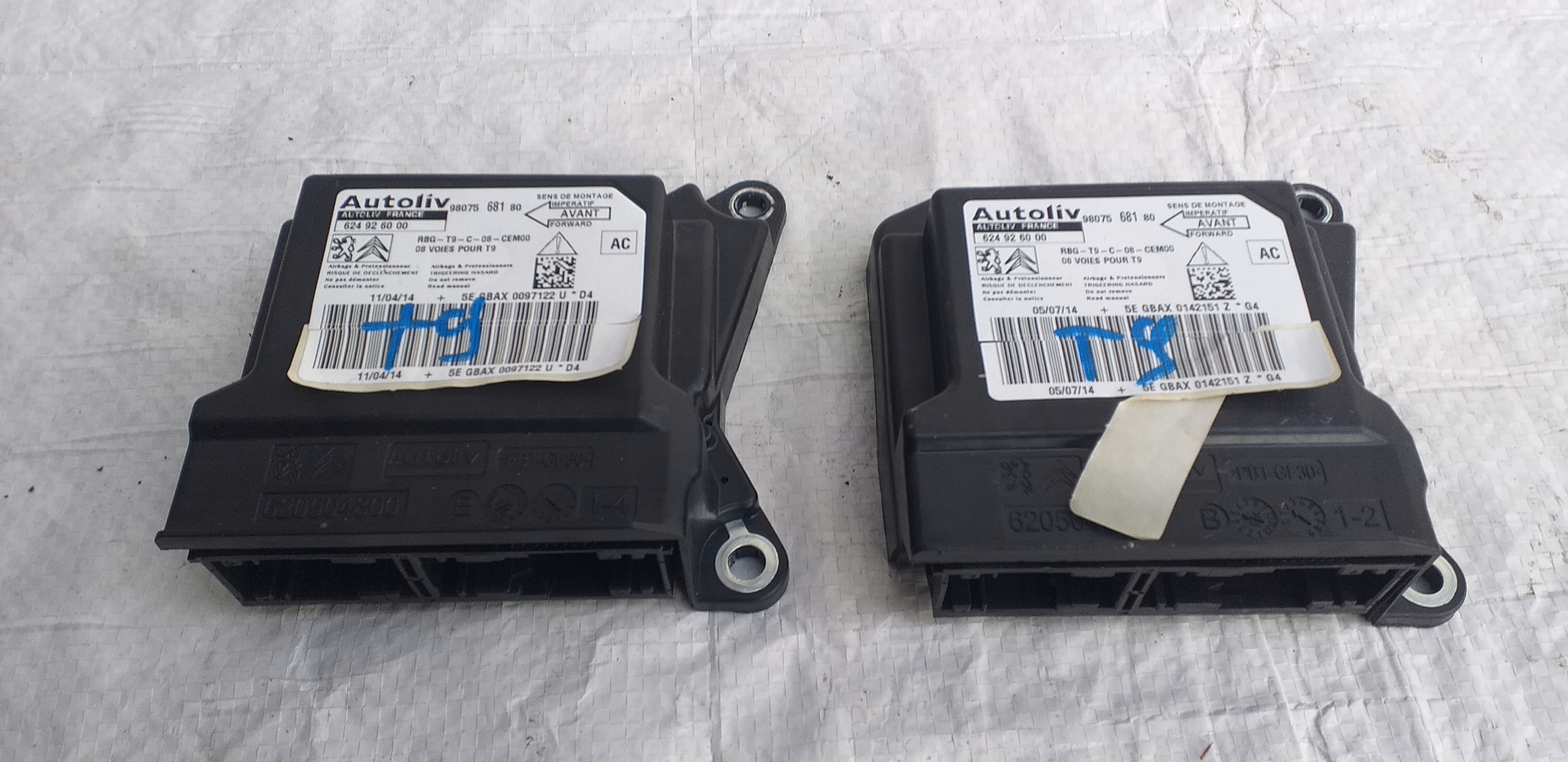 PEUGEOT 308 II T9 13r- Moduł Airbag Sensor 9807568180