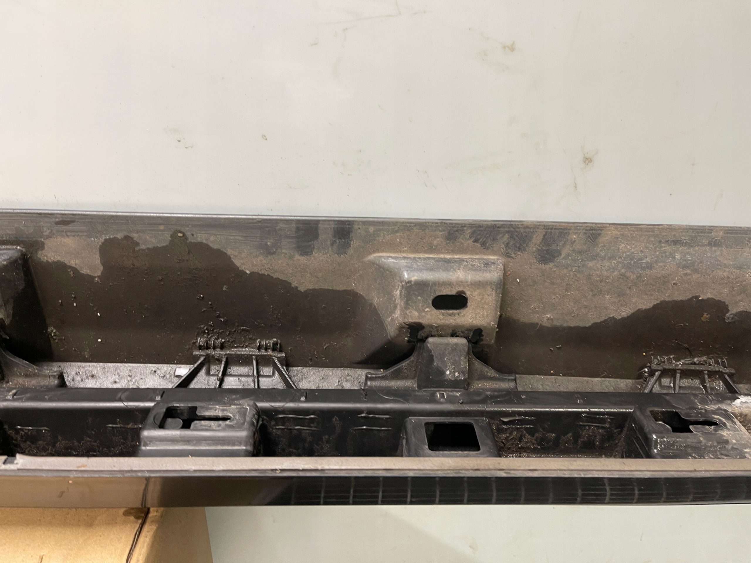 VW PASSAT B8 threshold moulding threshold cap right LR7H