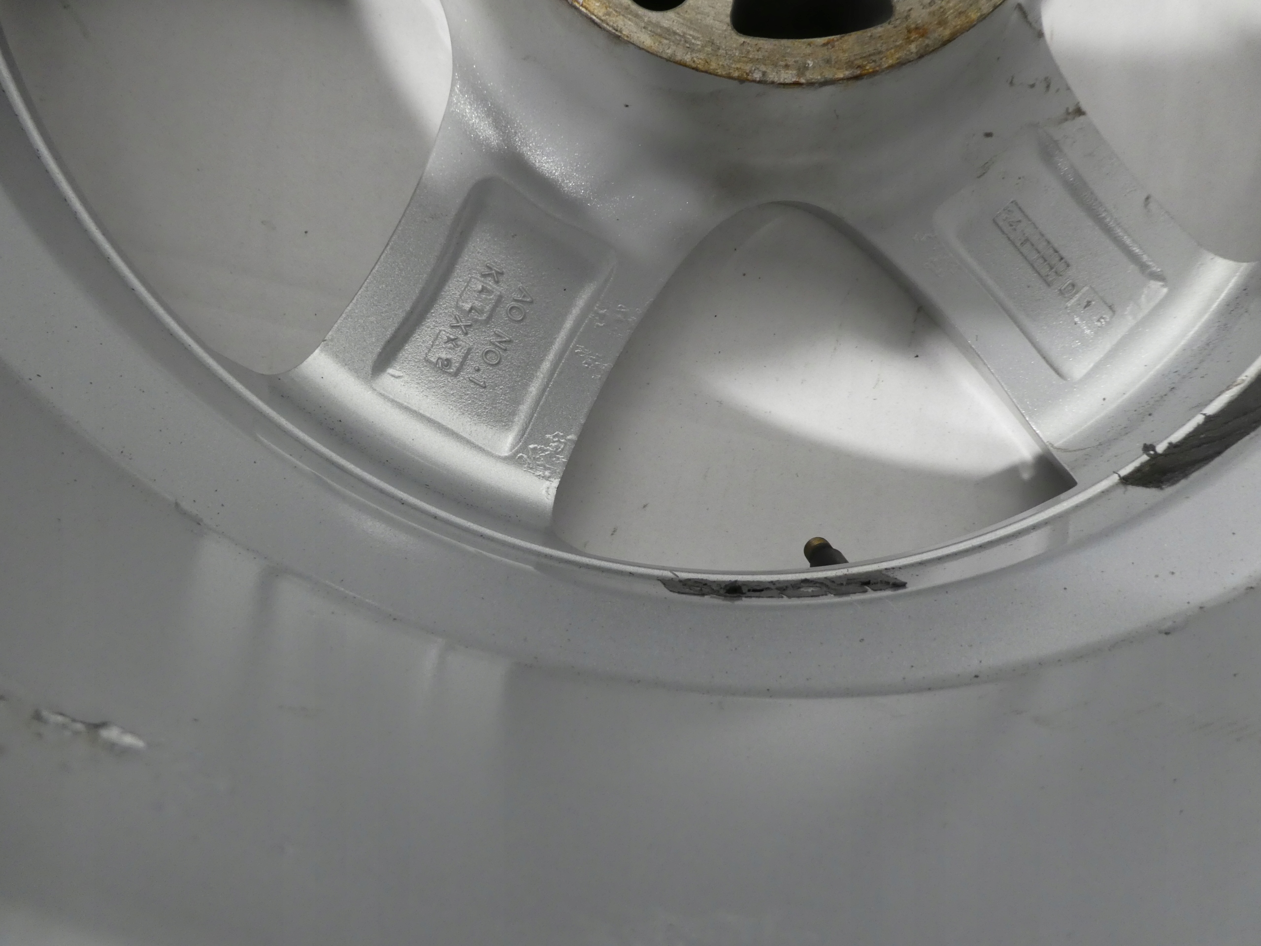 1X disk hliníkový disk VW 5X112 KBA 47058 16 CALI