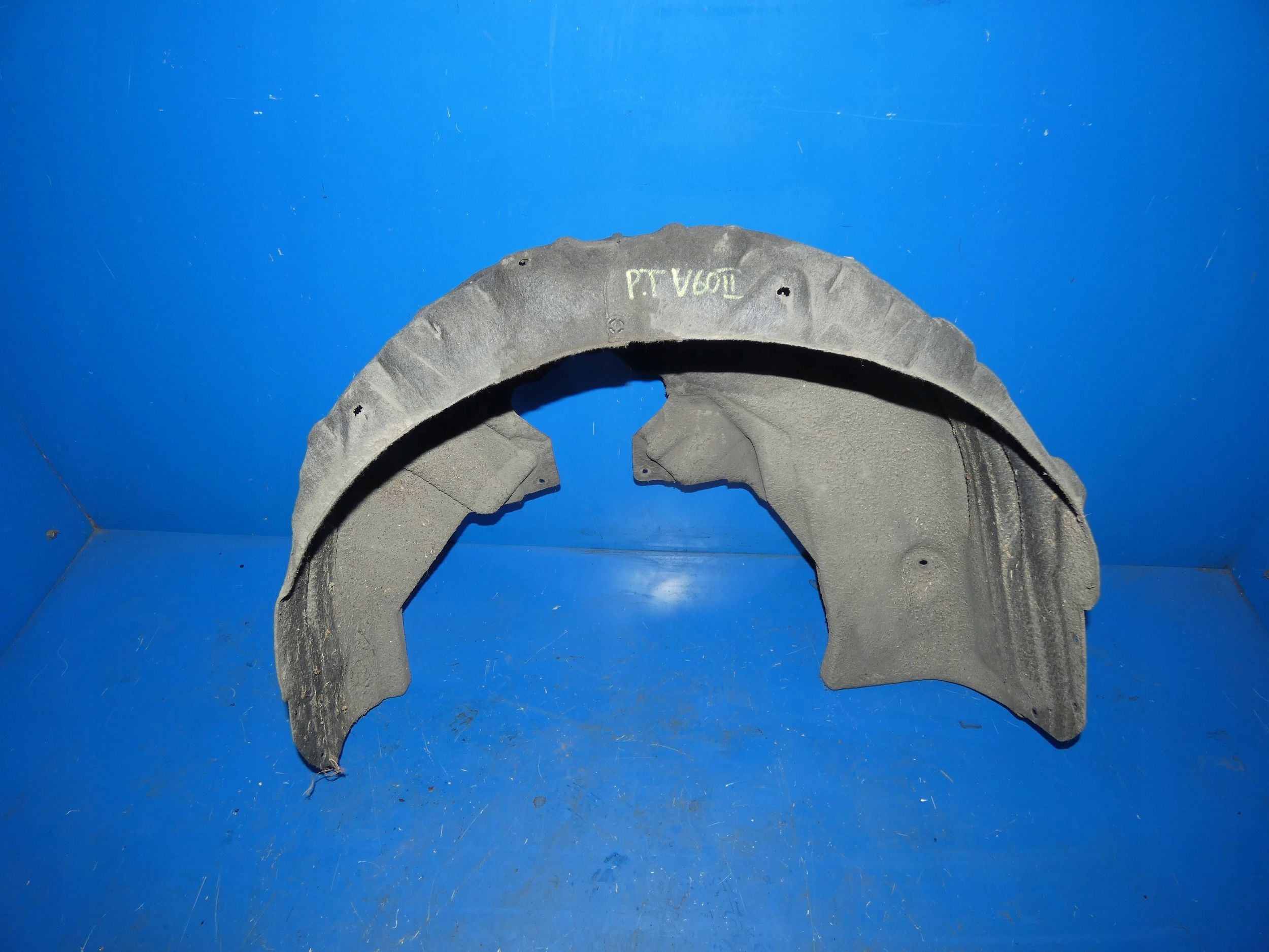 VOLVO V60 II 18- mudguard right right rear part rear.