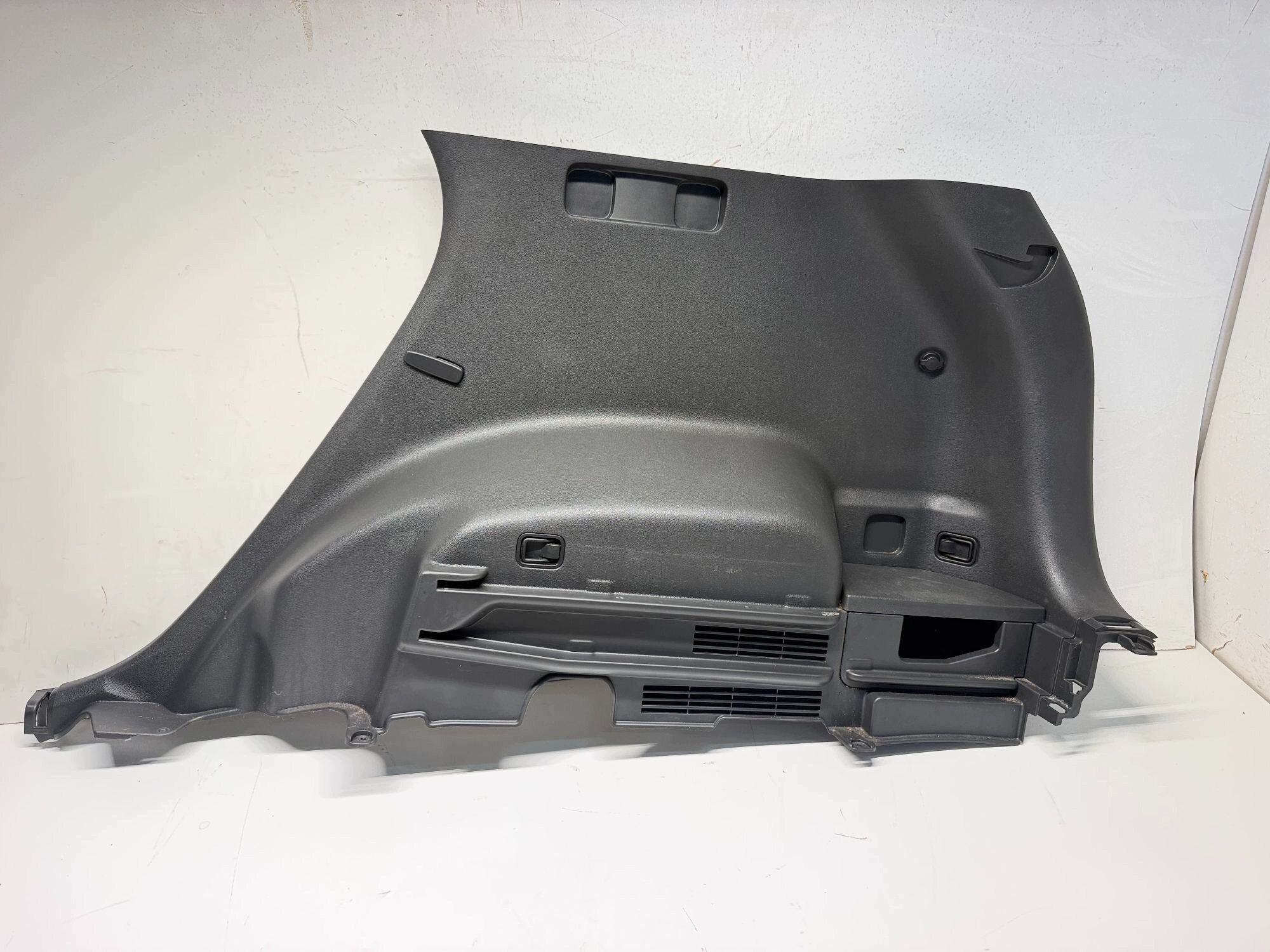 boot upholstery right HYUNDAI TUCSON II 85740-D7000 2015-2021 nice