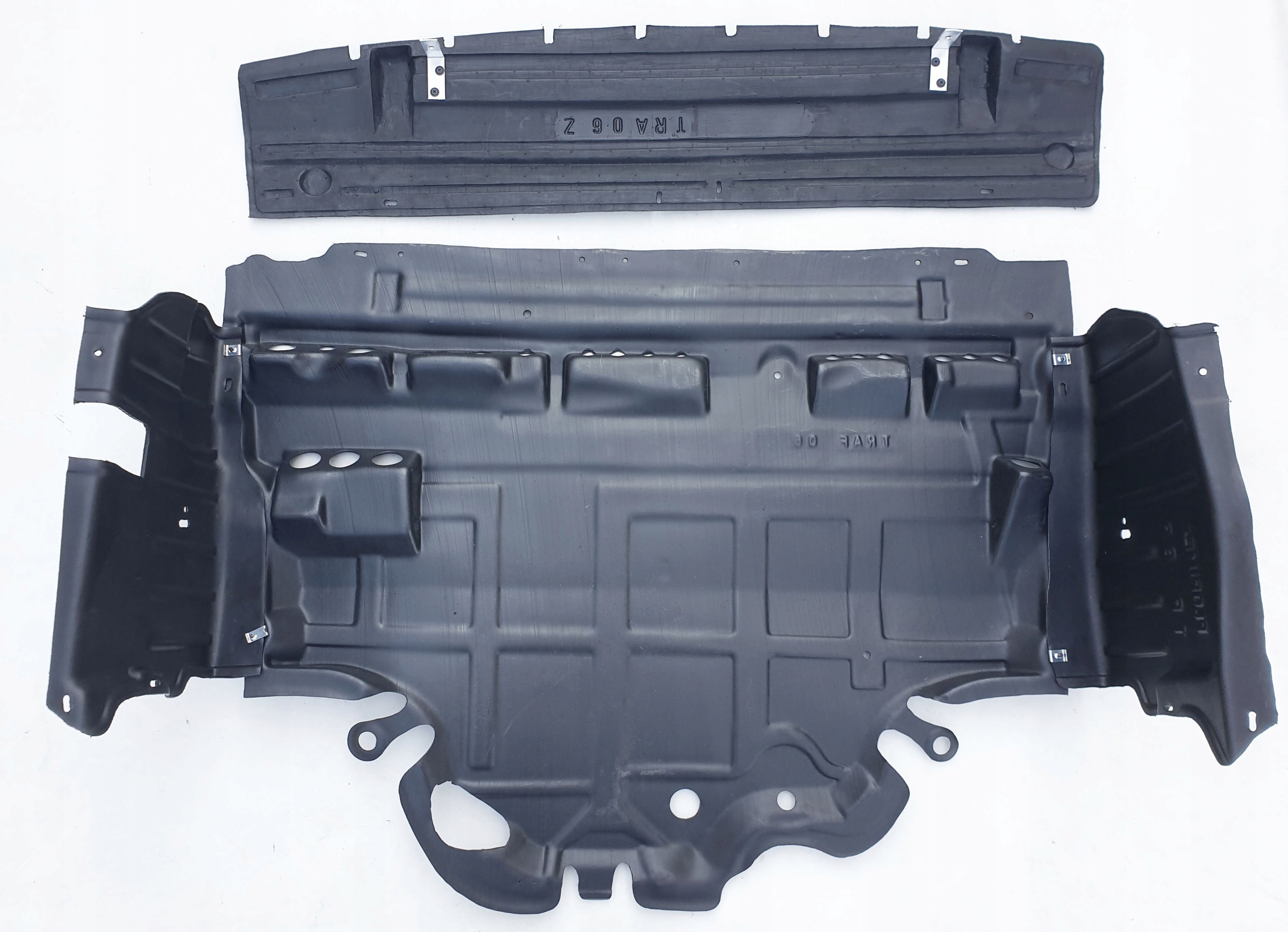 321123 - Капот двигуна RENAULT TRAFIC 06 - 14R KPL 4ЧАСТО