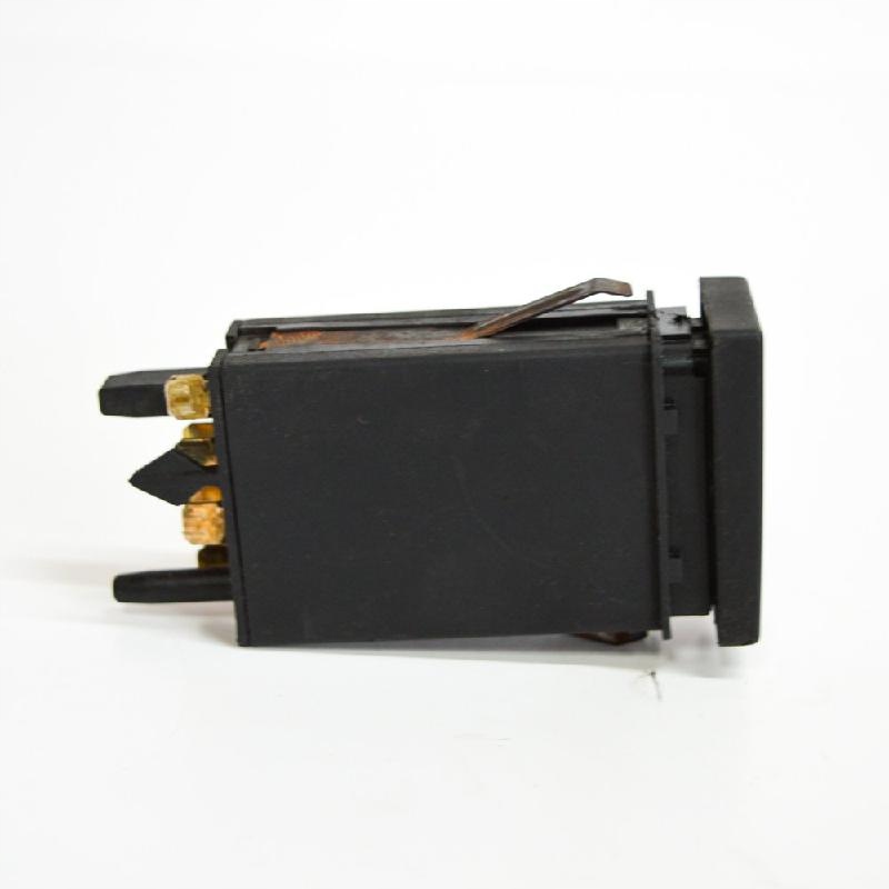switch of the heating windows VOLKSWAGEN PASSAT B5 3B0 959 621 D