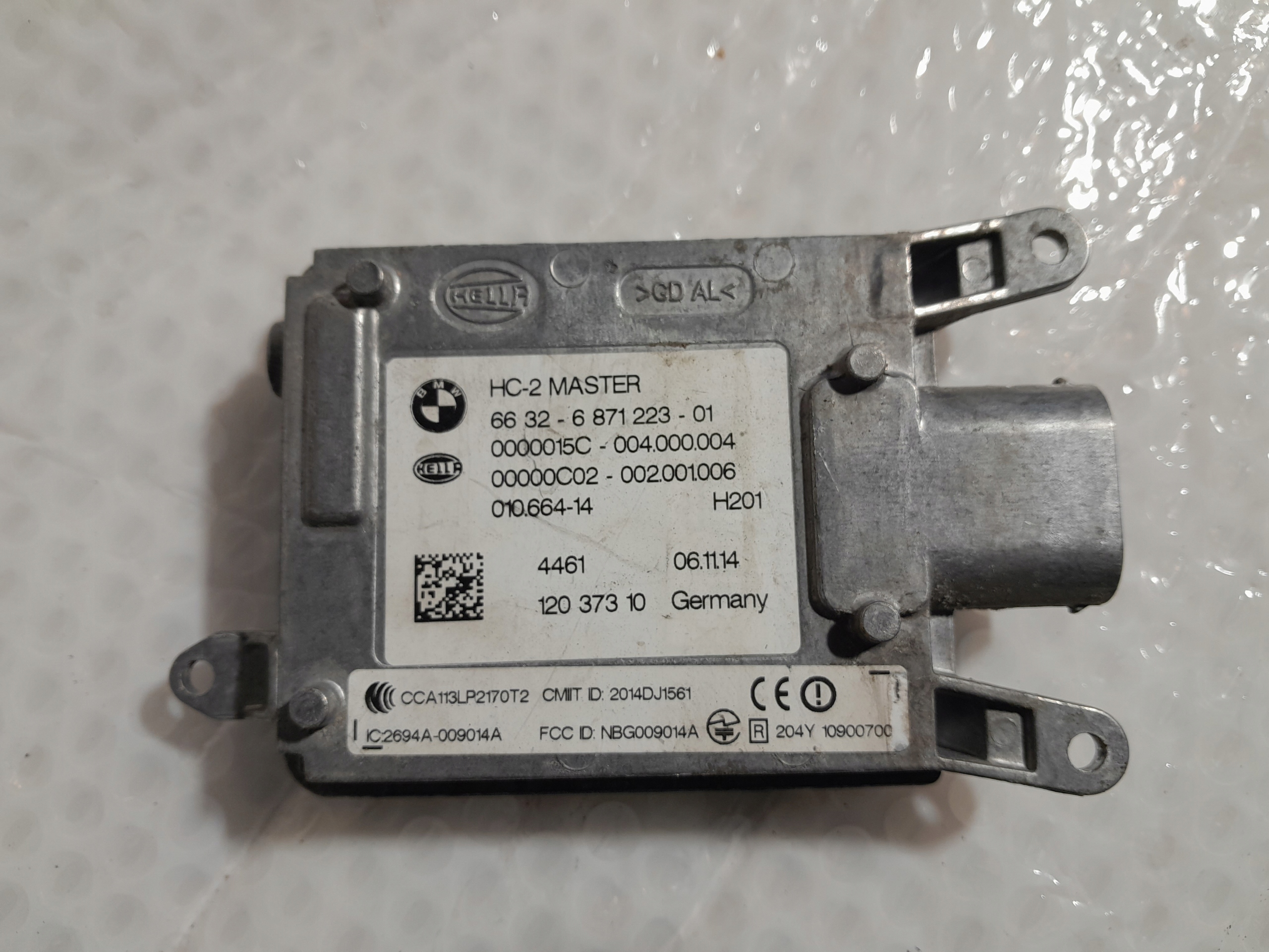 BMW 3' F30 sensor changes supports RADAR 6871223