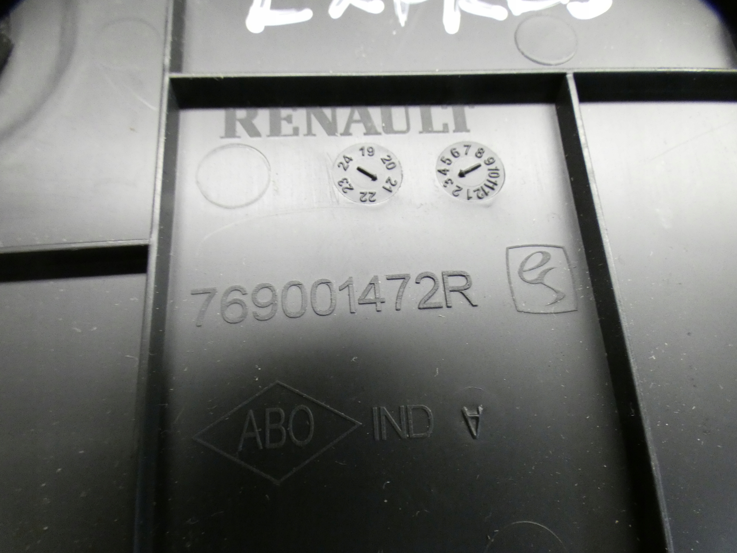 Couvercle plastikowej pokrywy Console Renault Express II