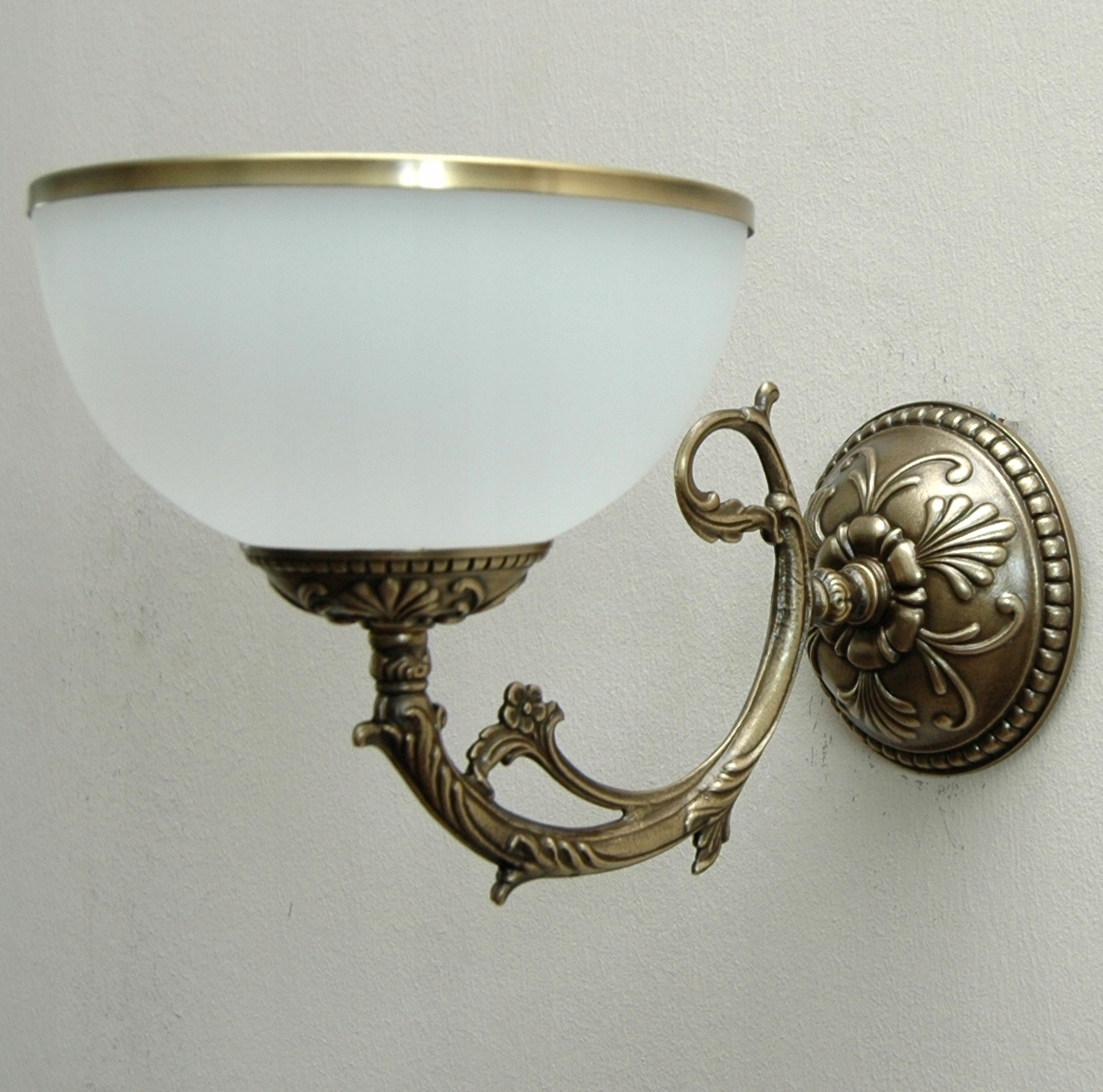 Mosadzné nástenné svietidlo, nástenná lampa z mosadze
