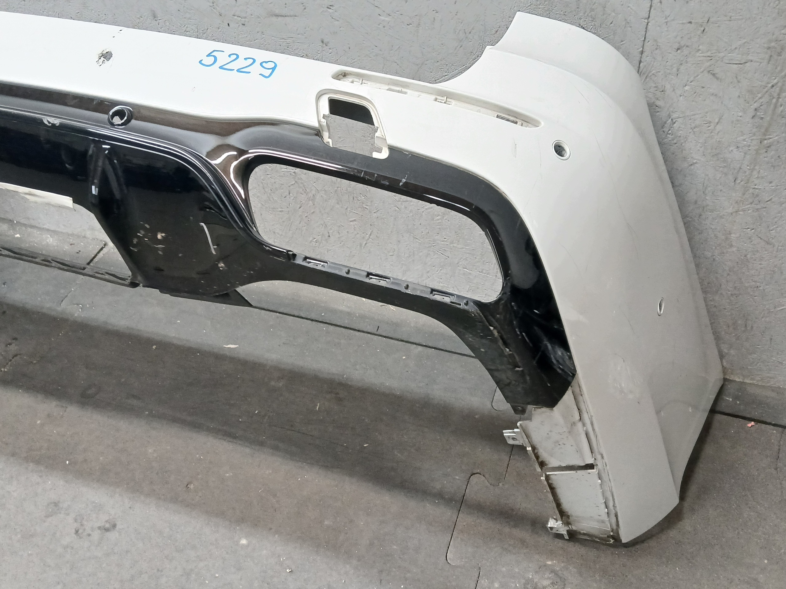 bumper rear part MERCEDES E class E-class AMG 63 KOMBI 6.3 W213 A213