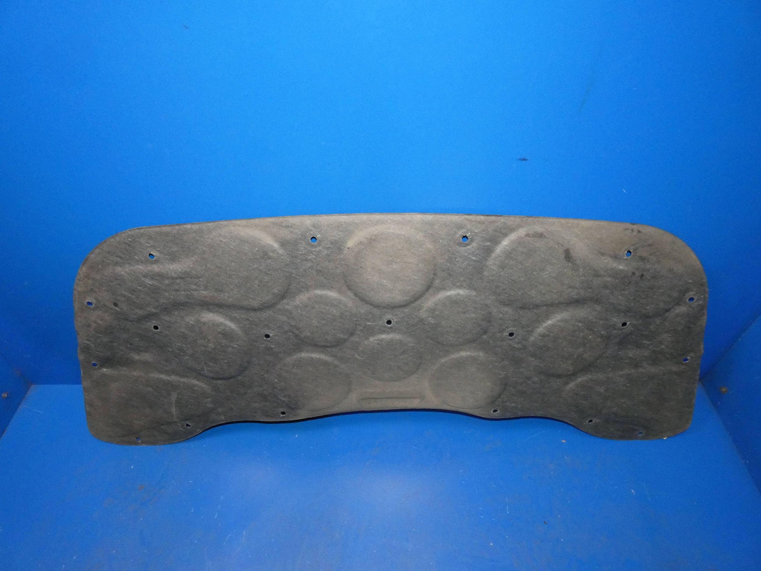 MERCEDES CLA W117 insonorisation PODBITKA du capot
