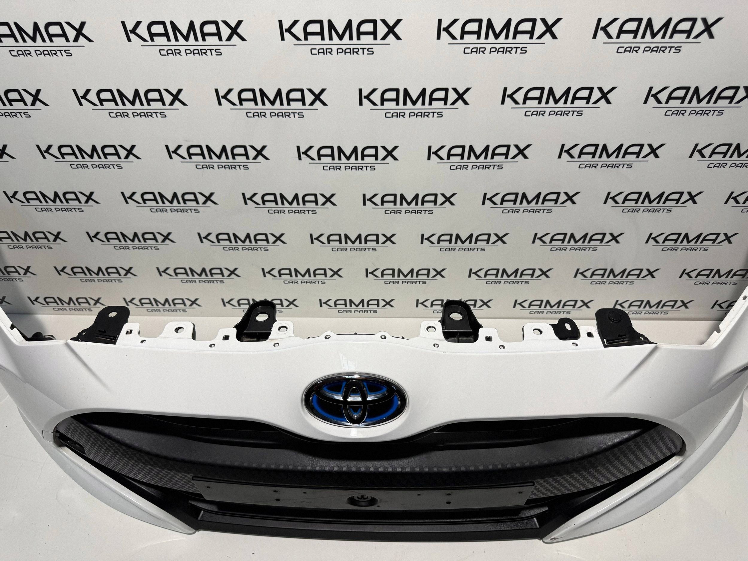 front bumper TOYOTA YARIS IV 20- original 52119-0DA00