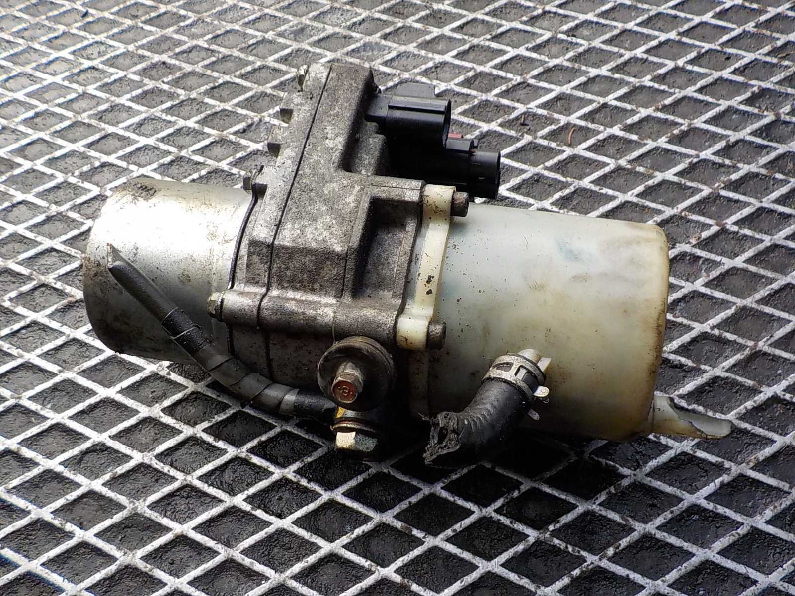 MAZDA 3 2.0 16V B servo pump KOYO